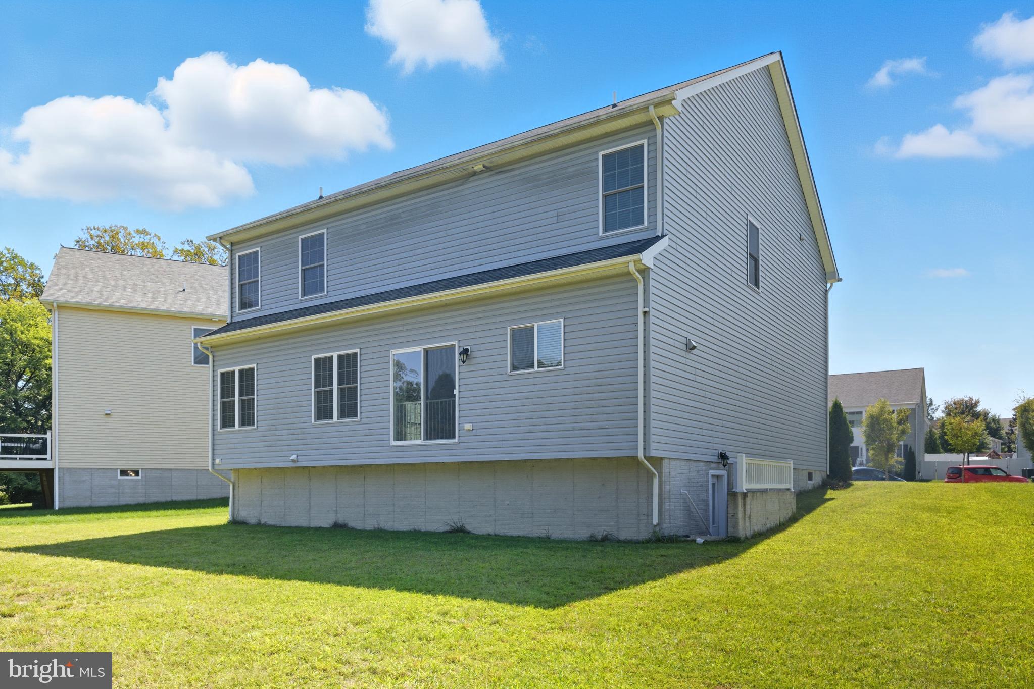 BOYERS RIDGE - Residential Lease