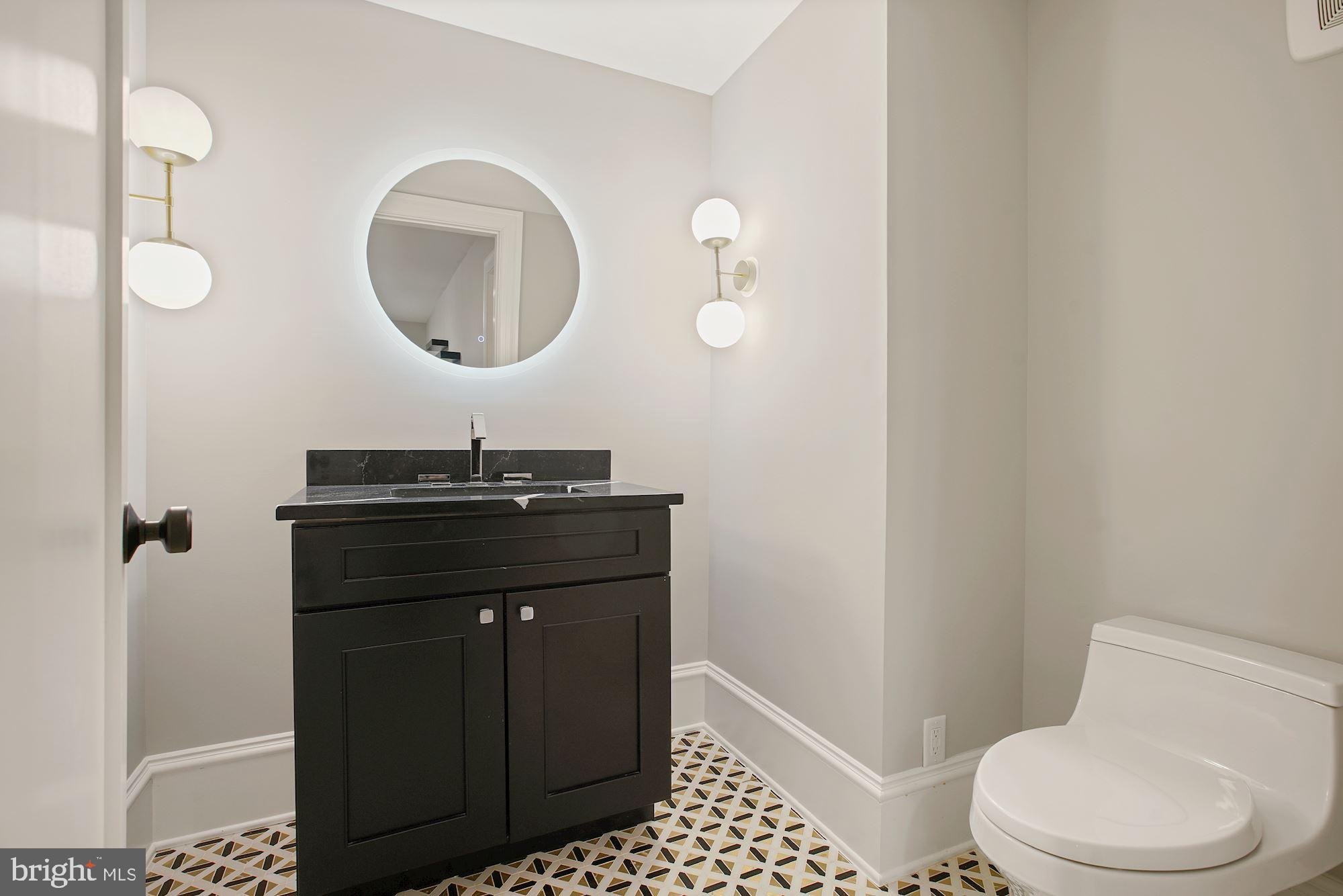 RIVER OAKS - Residential