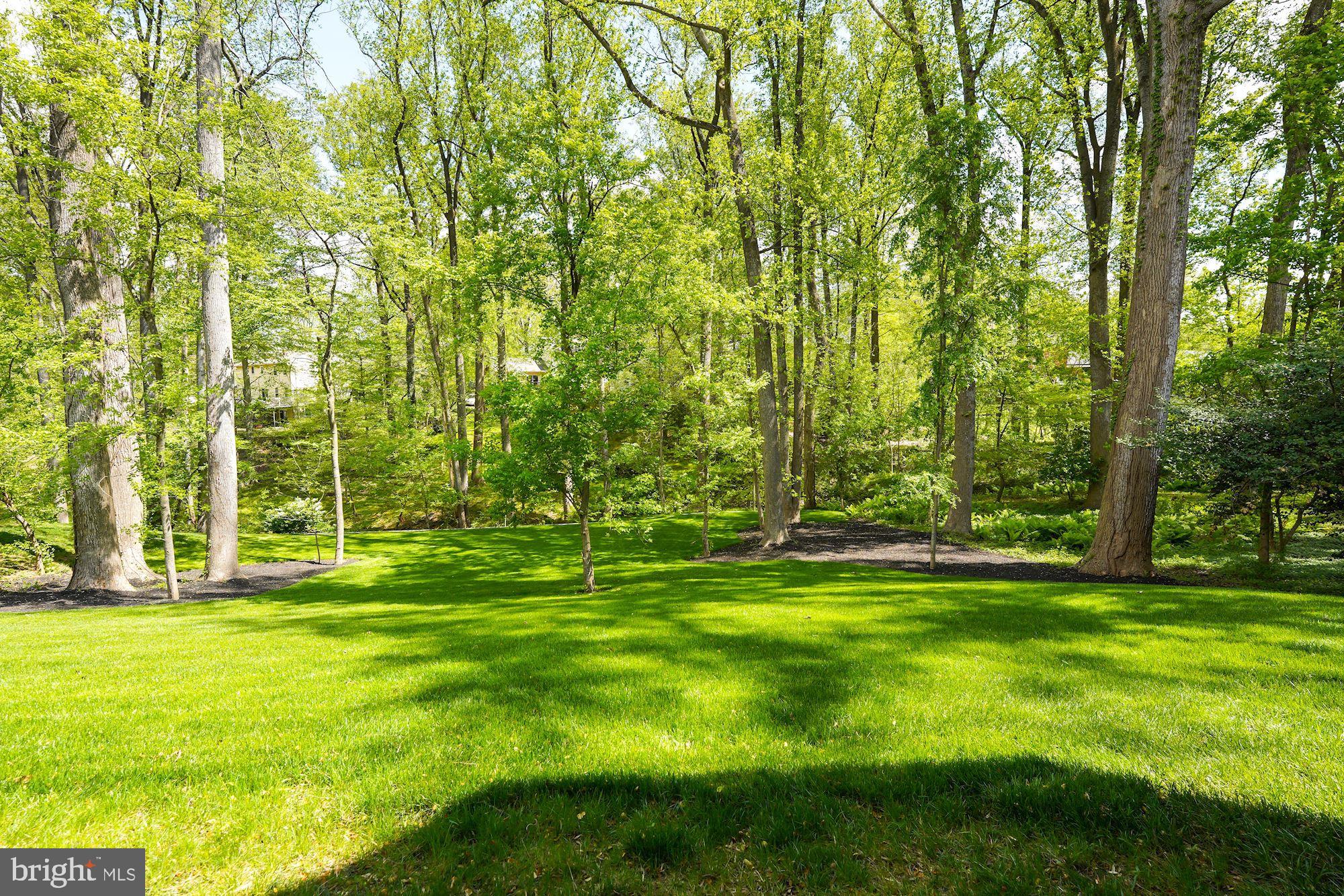 RIVER OAKS - Residential