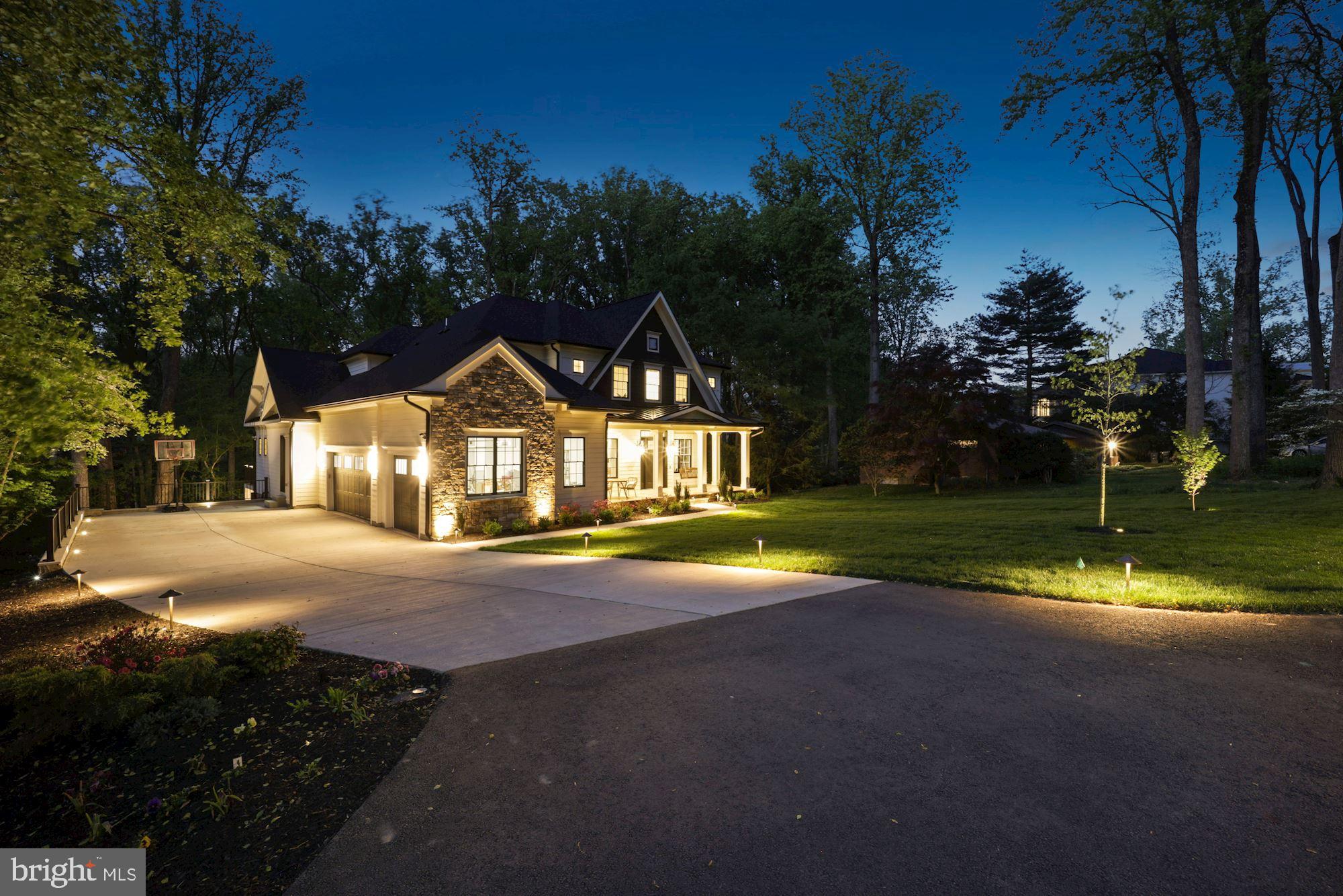 RIVER OAKS - Residential