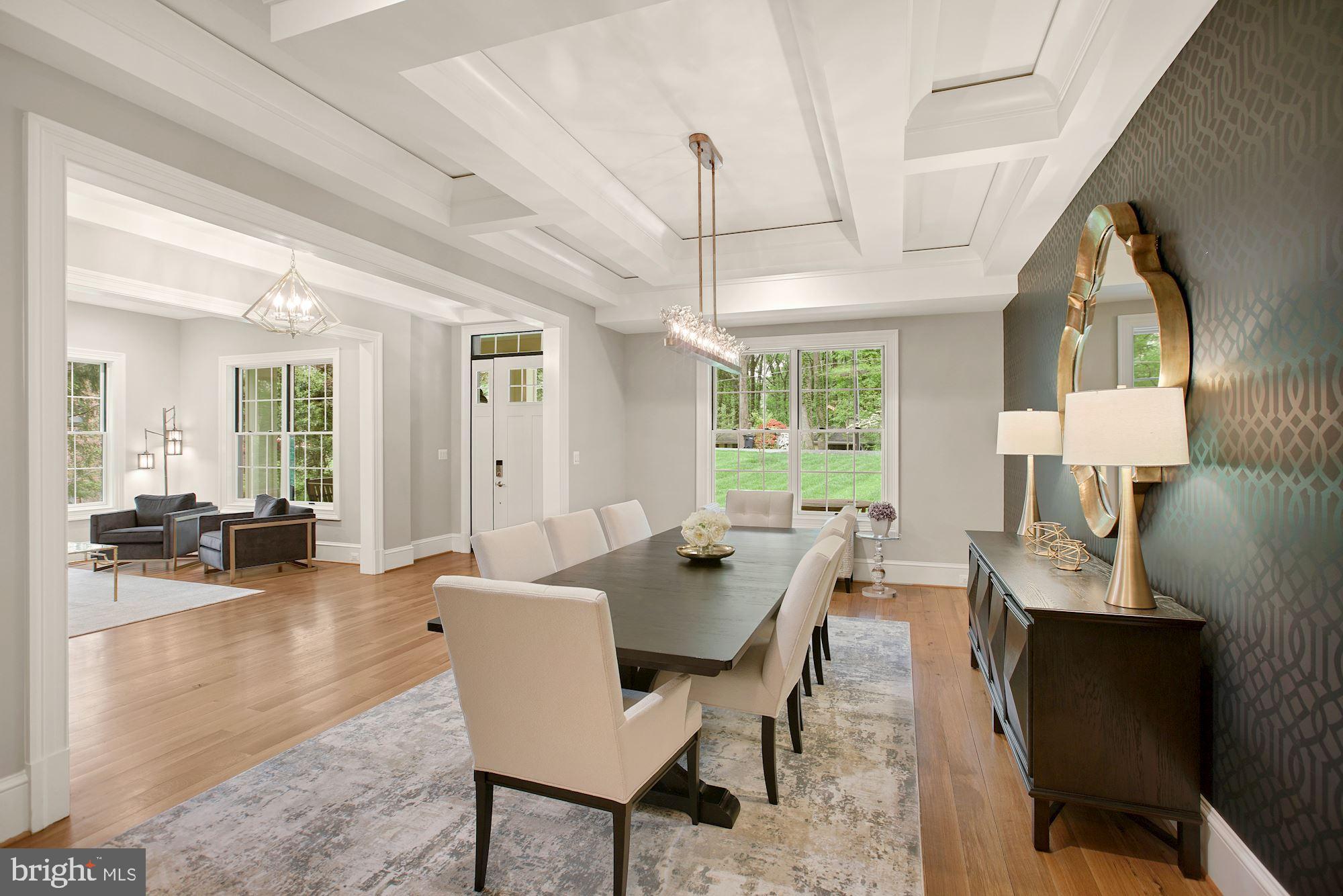 RIVER OAKS - Residential