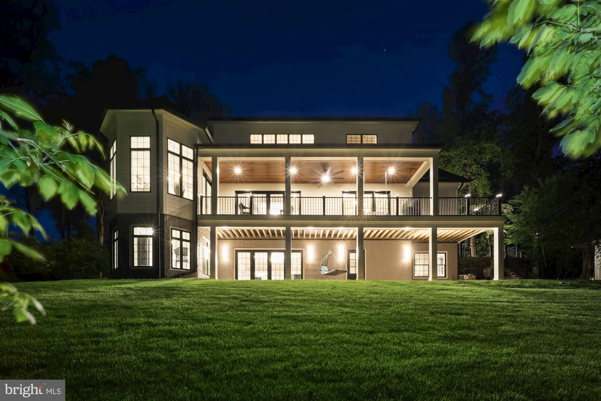 RIVER OAKS - Residential