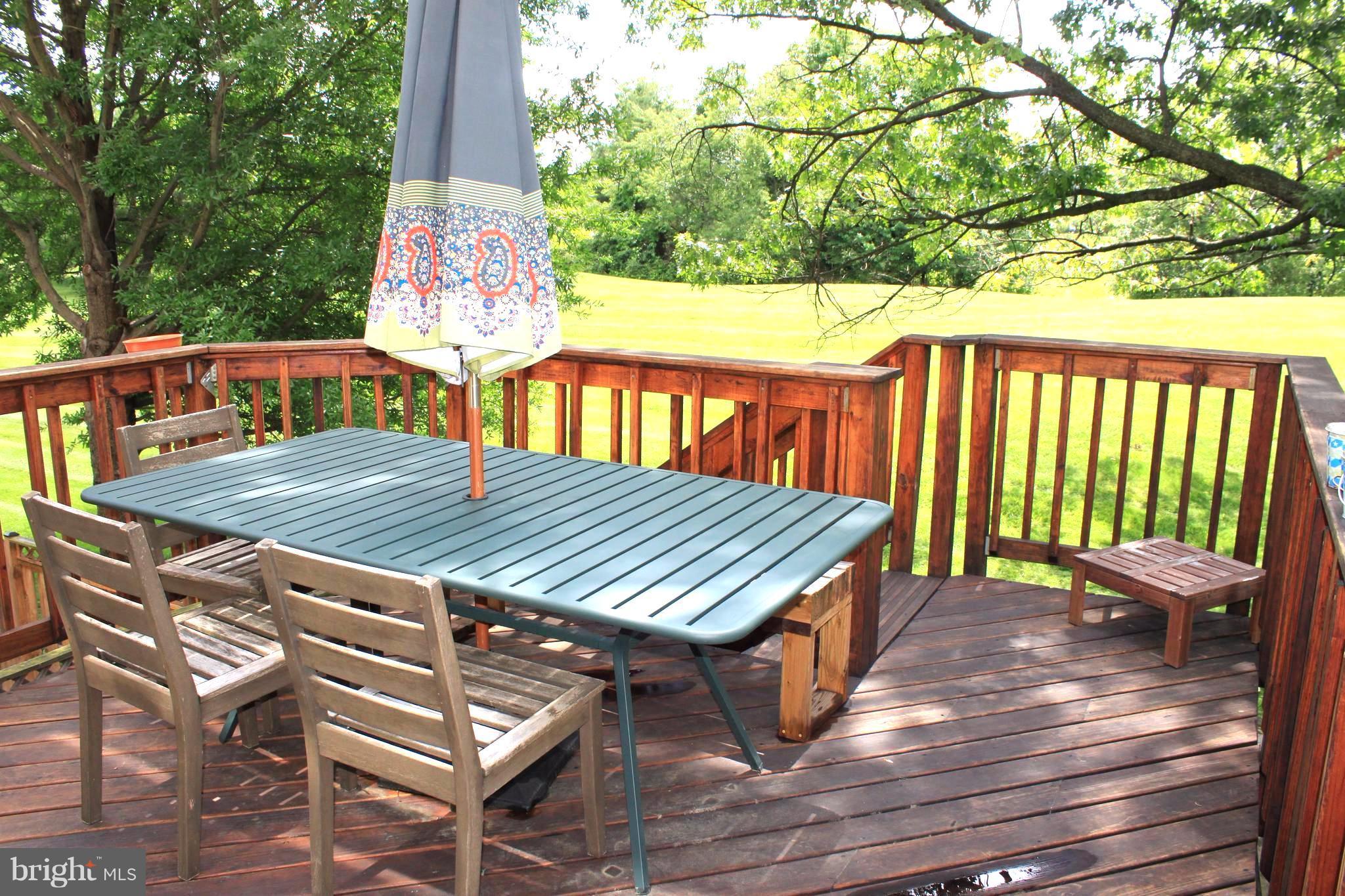 AUTUMN CHASE HUNT - Residential Lease