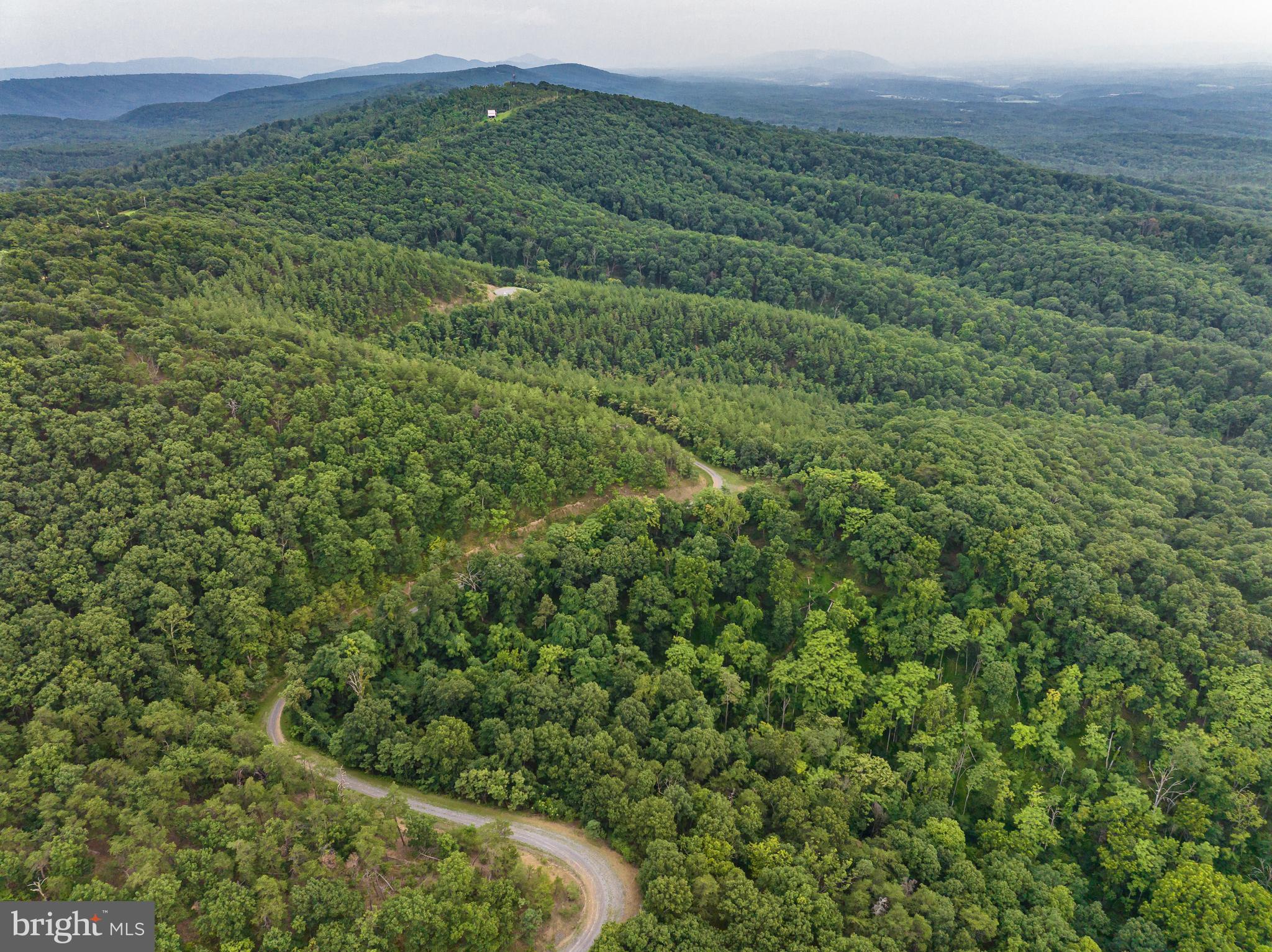 BLUFFS ON THE POTOMAC - Land