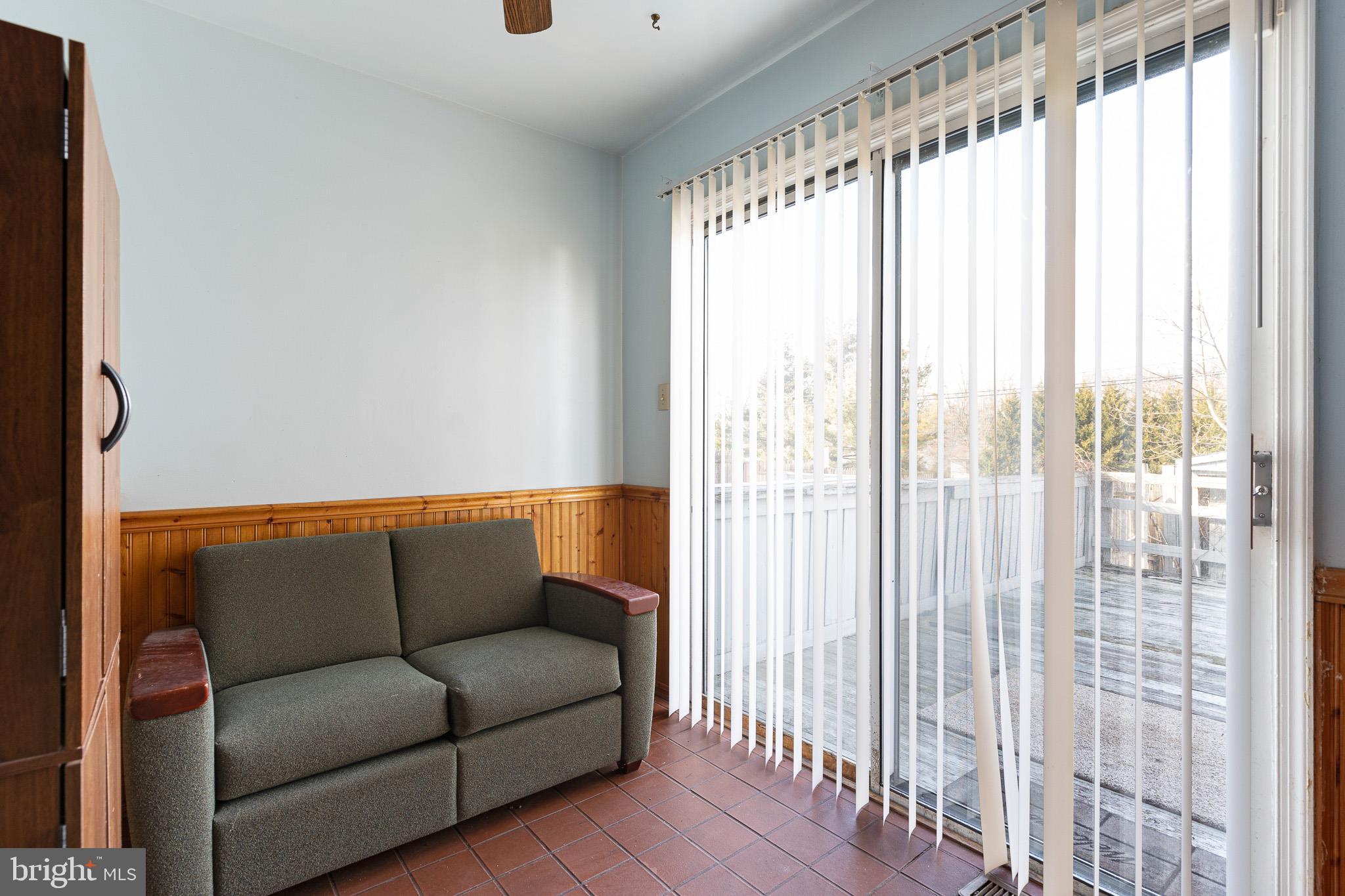 THE COURTS - Residential