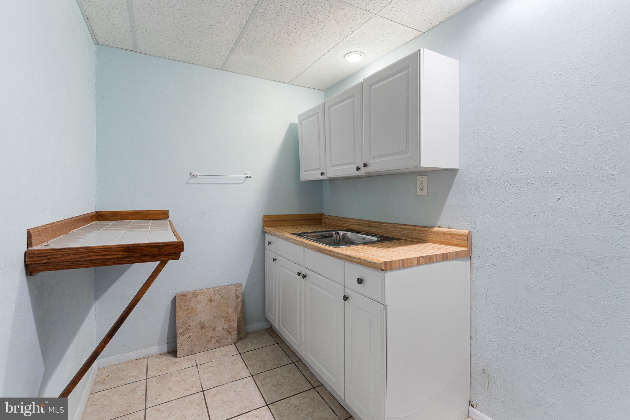 THE COURTS - Residential