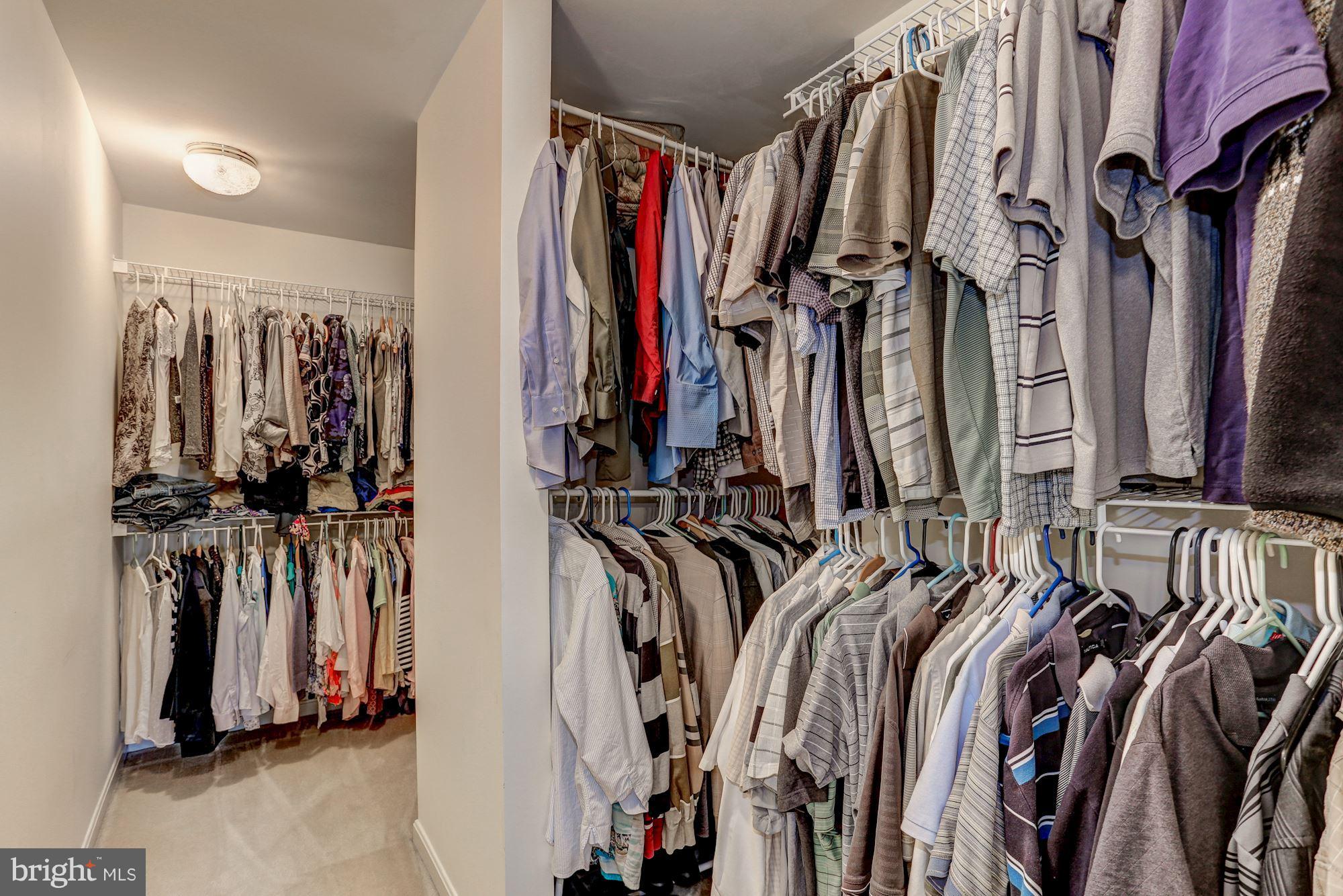 ASHBURN FARM - Residential