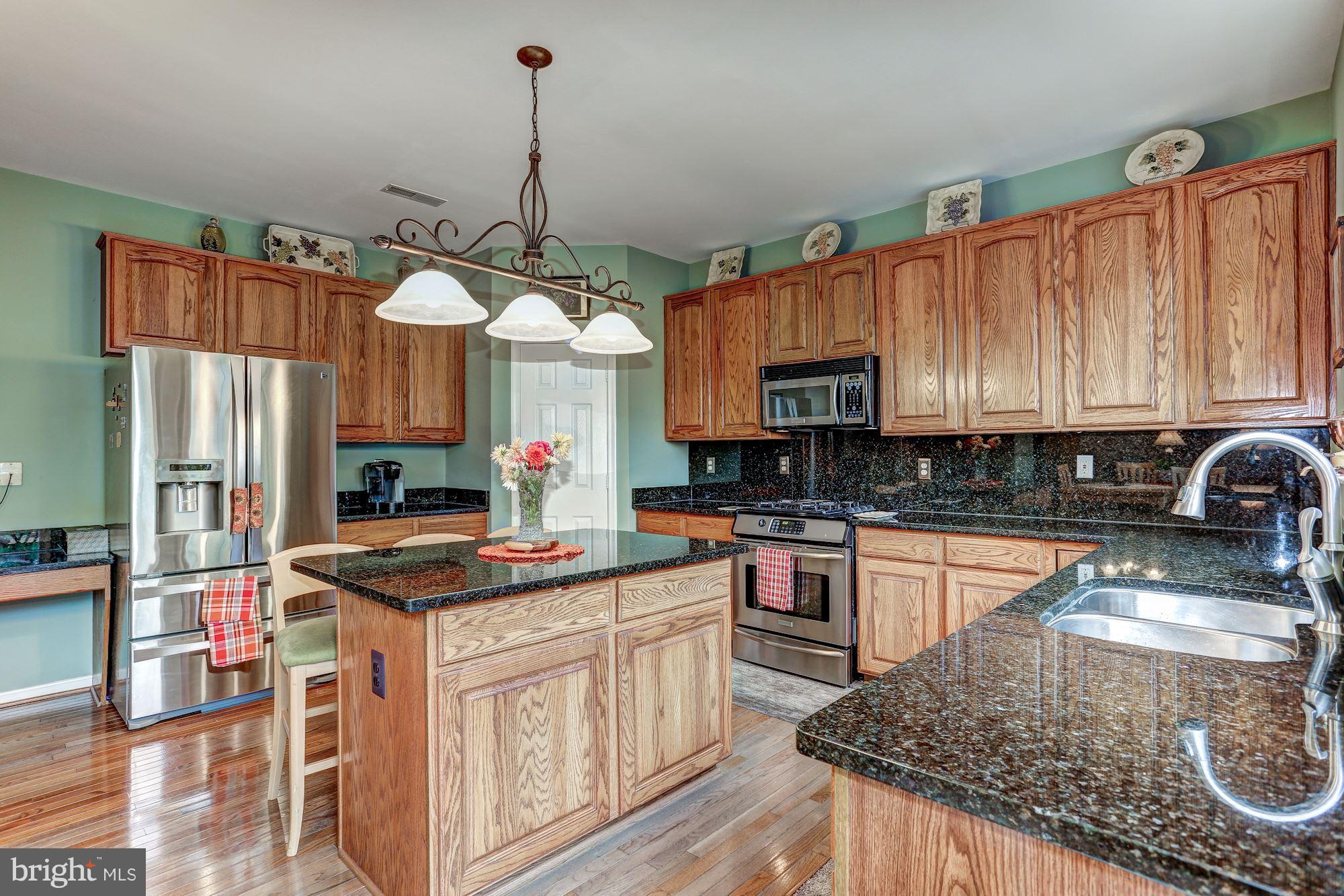 ASHBURN FARM - Residential