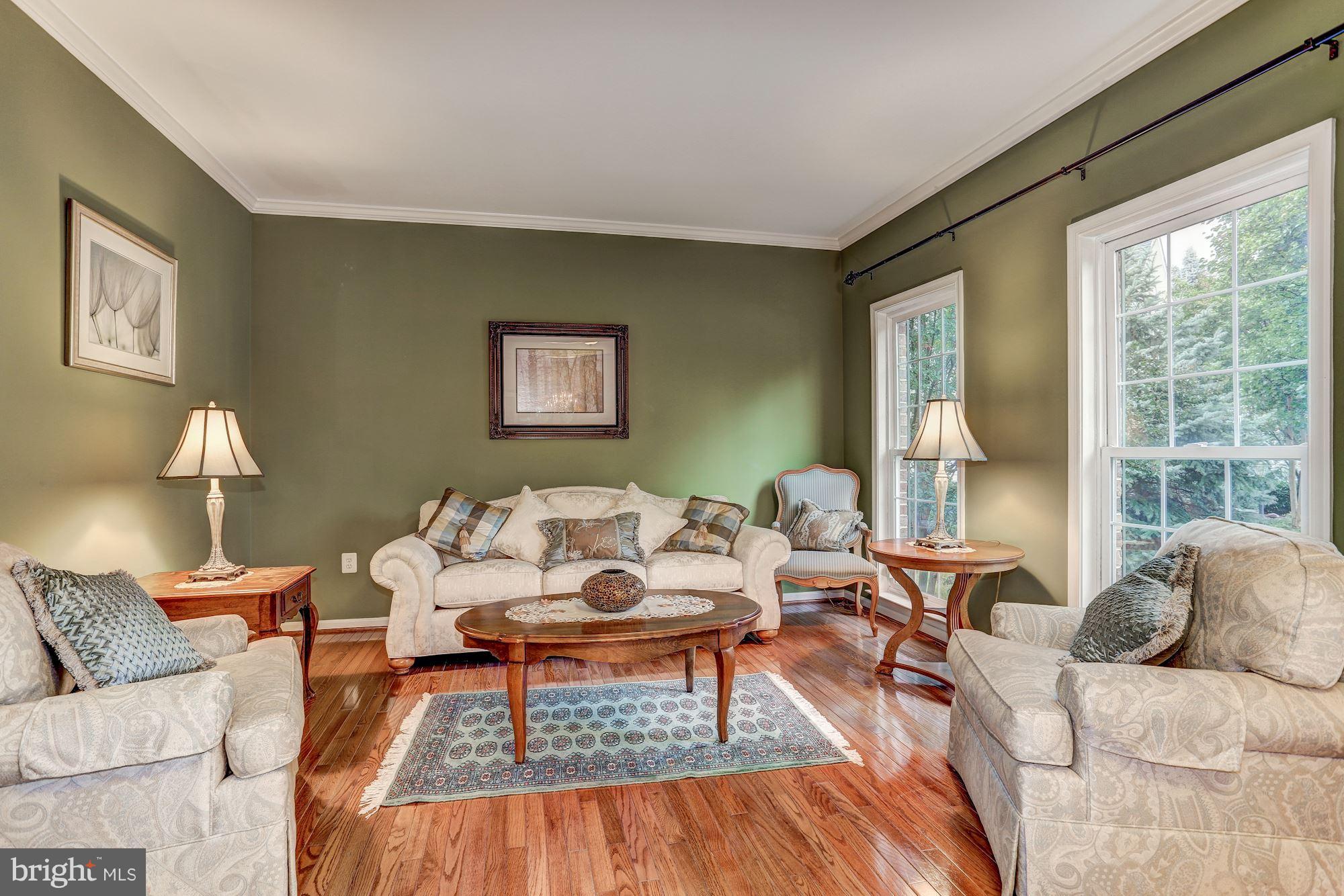 ASHBURN FARM - Residential