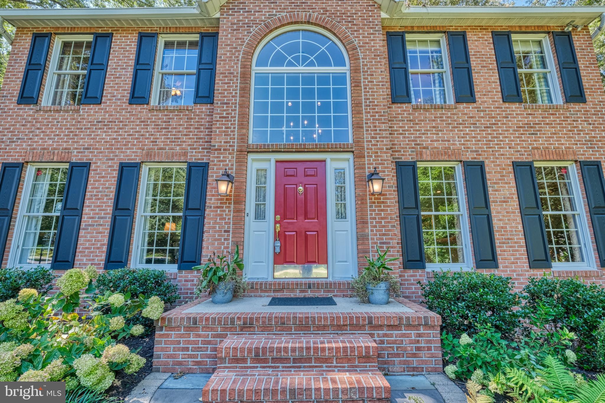 HAMPTON CHASE - Residential