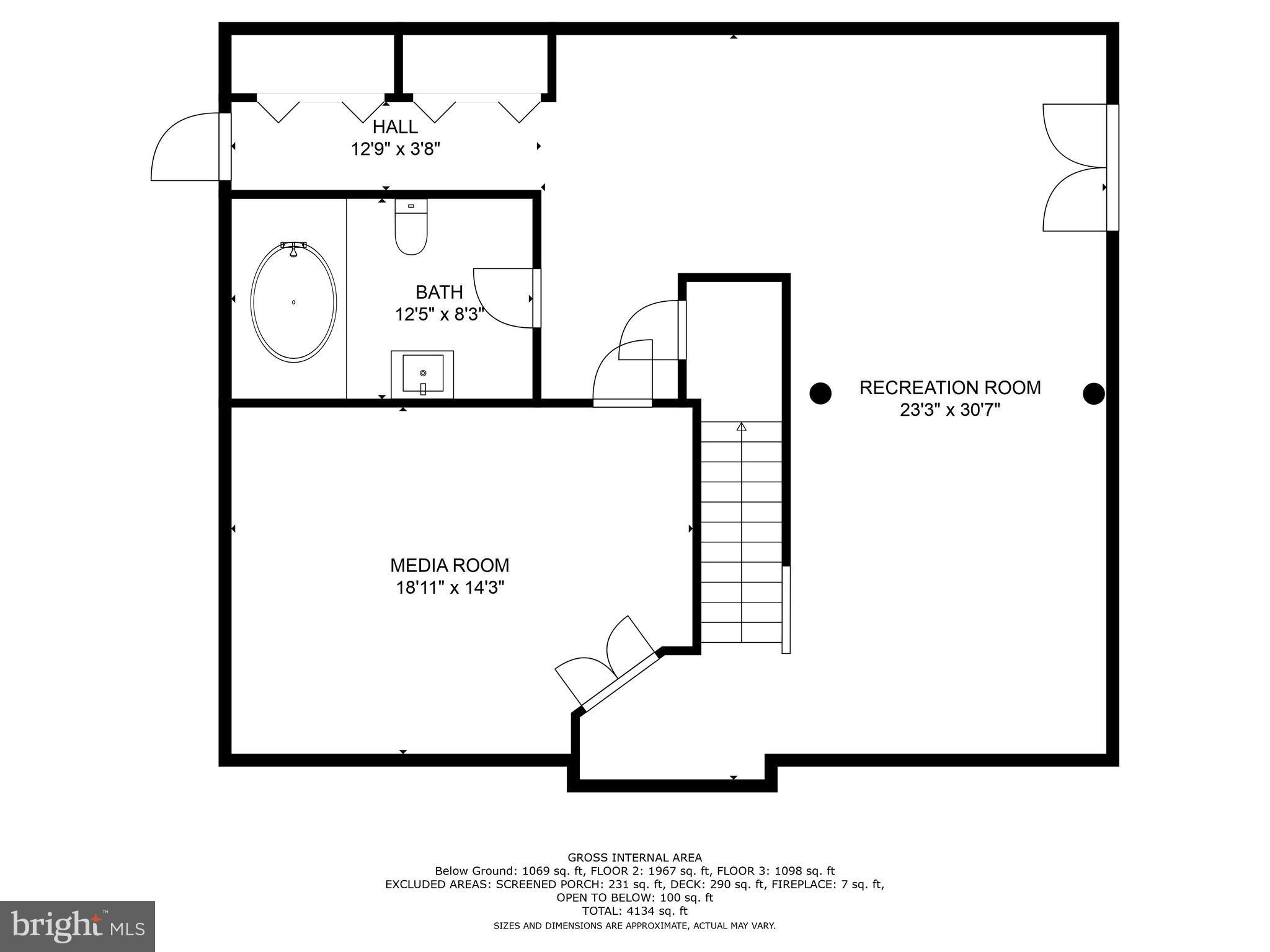 HAMPTON CHASE - Residential