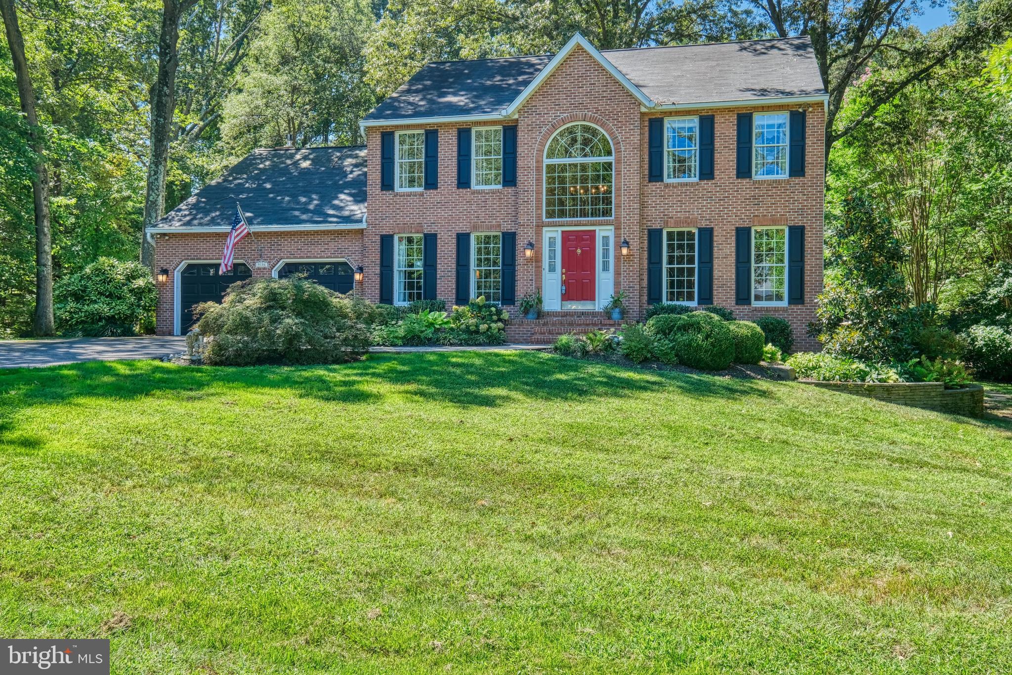 HAMPTON CHASE - Residential