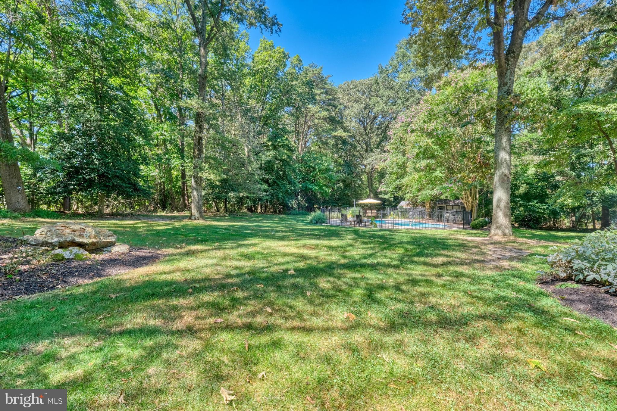 HAMPTON CHASE - Residential