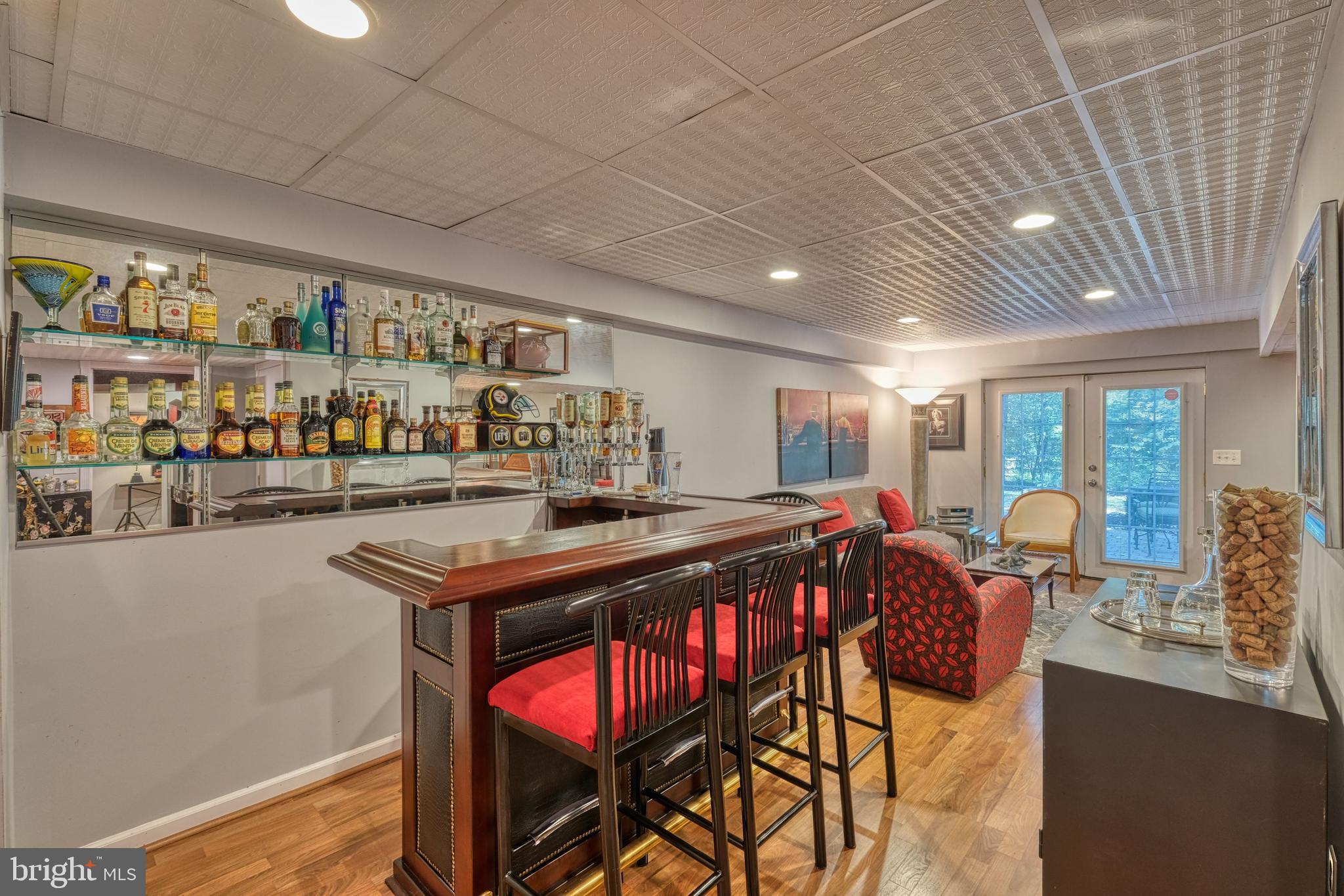 HAMPTON CHASE - Residential