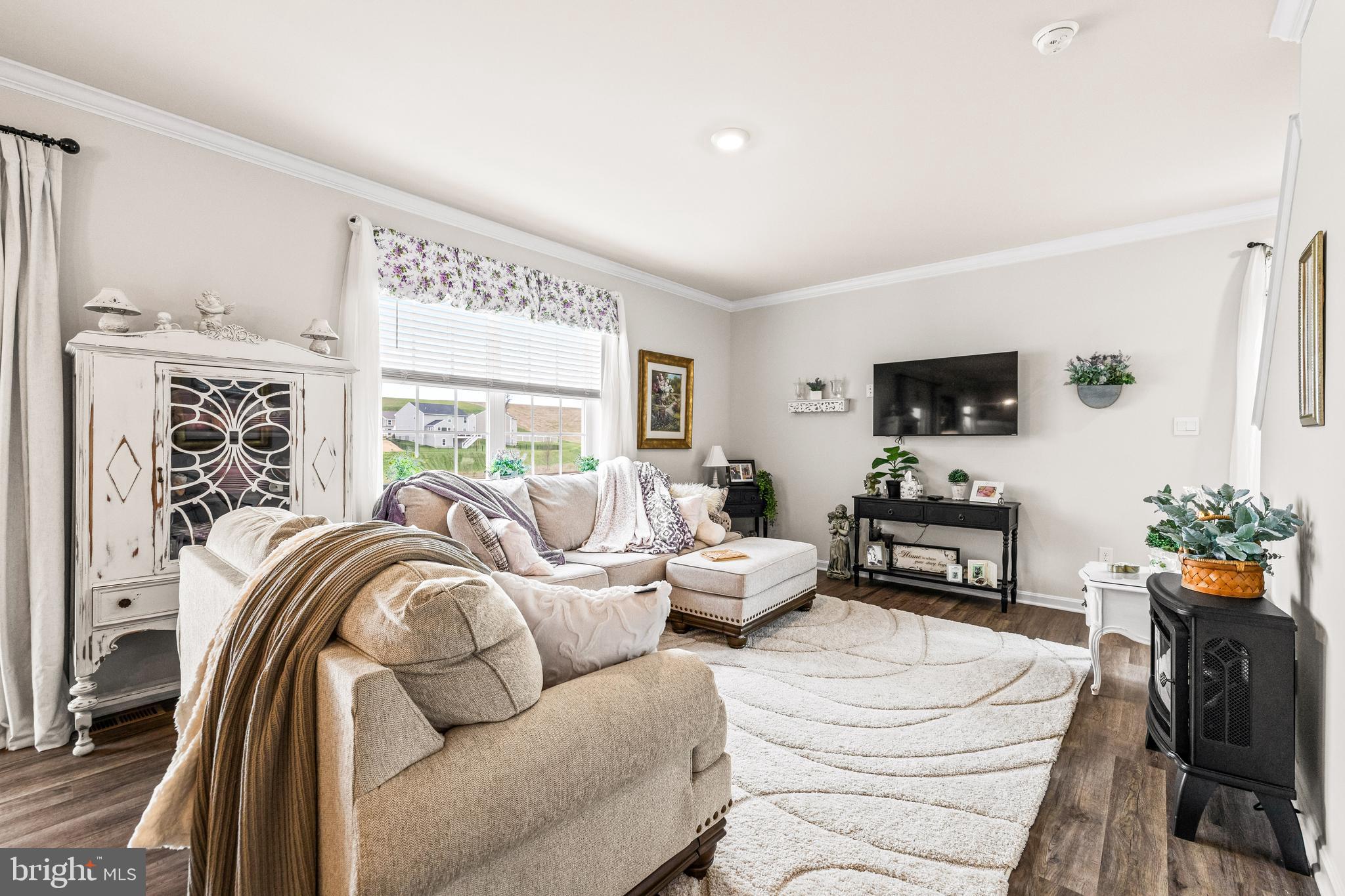 HILLS AT VALLEY VIEW - Residential