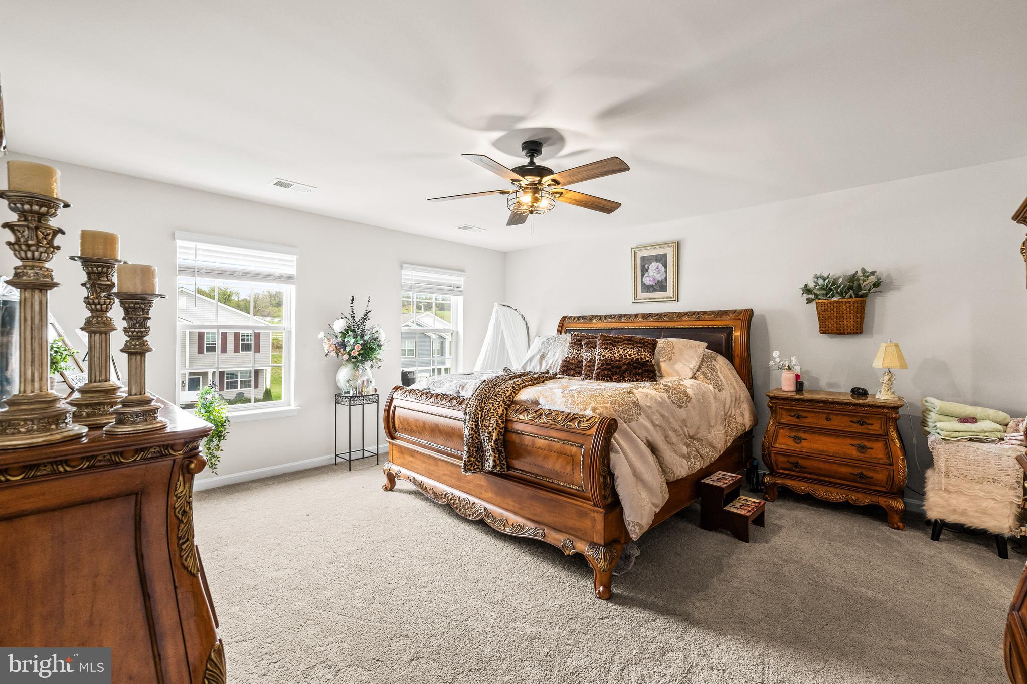 HILLS AT VALLEY VIEW - Residential