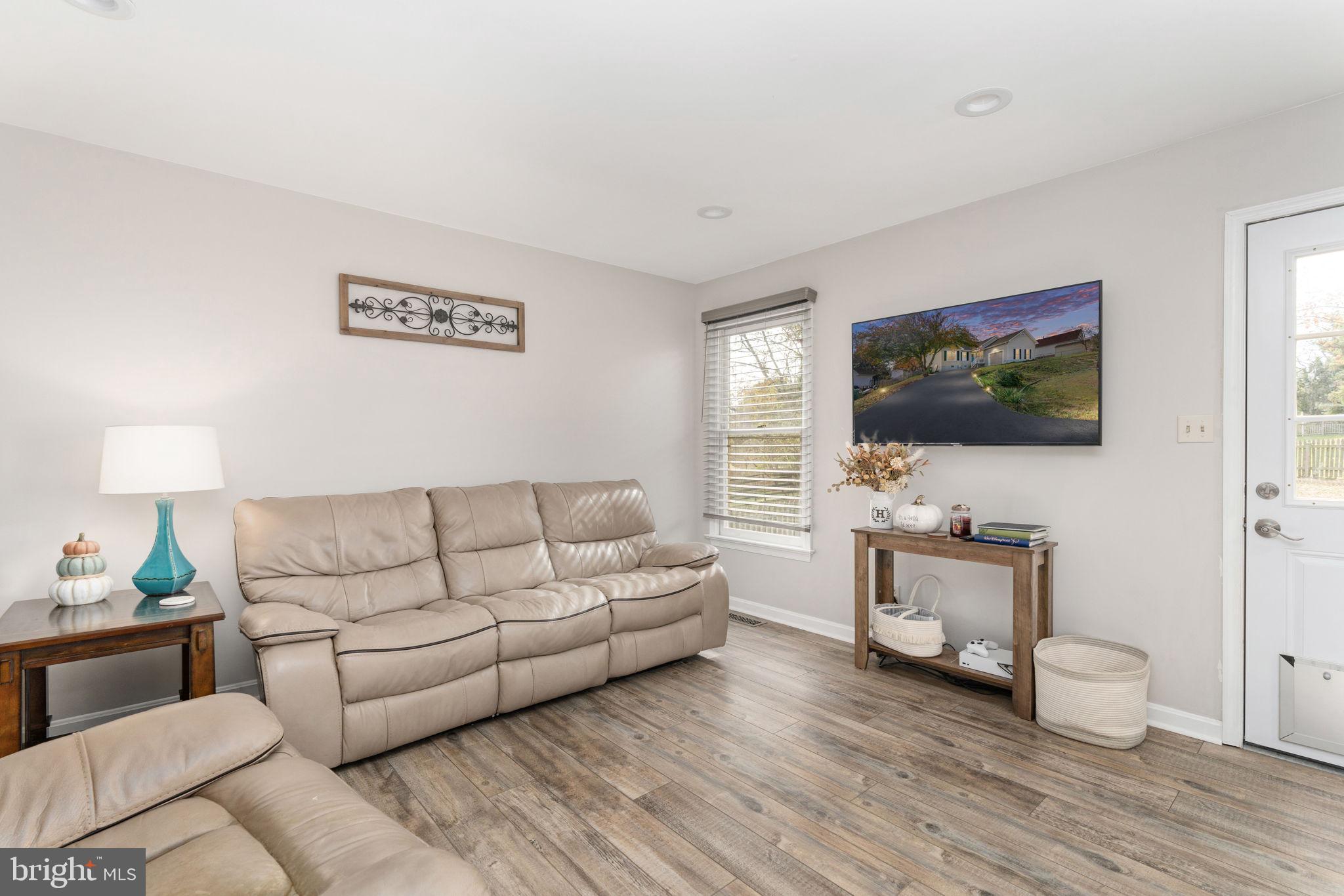 ENCHANTED WOODS - Residential