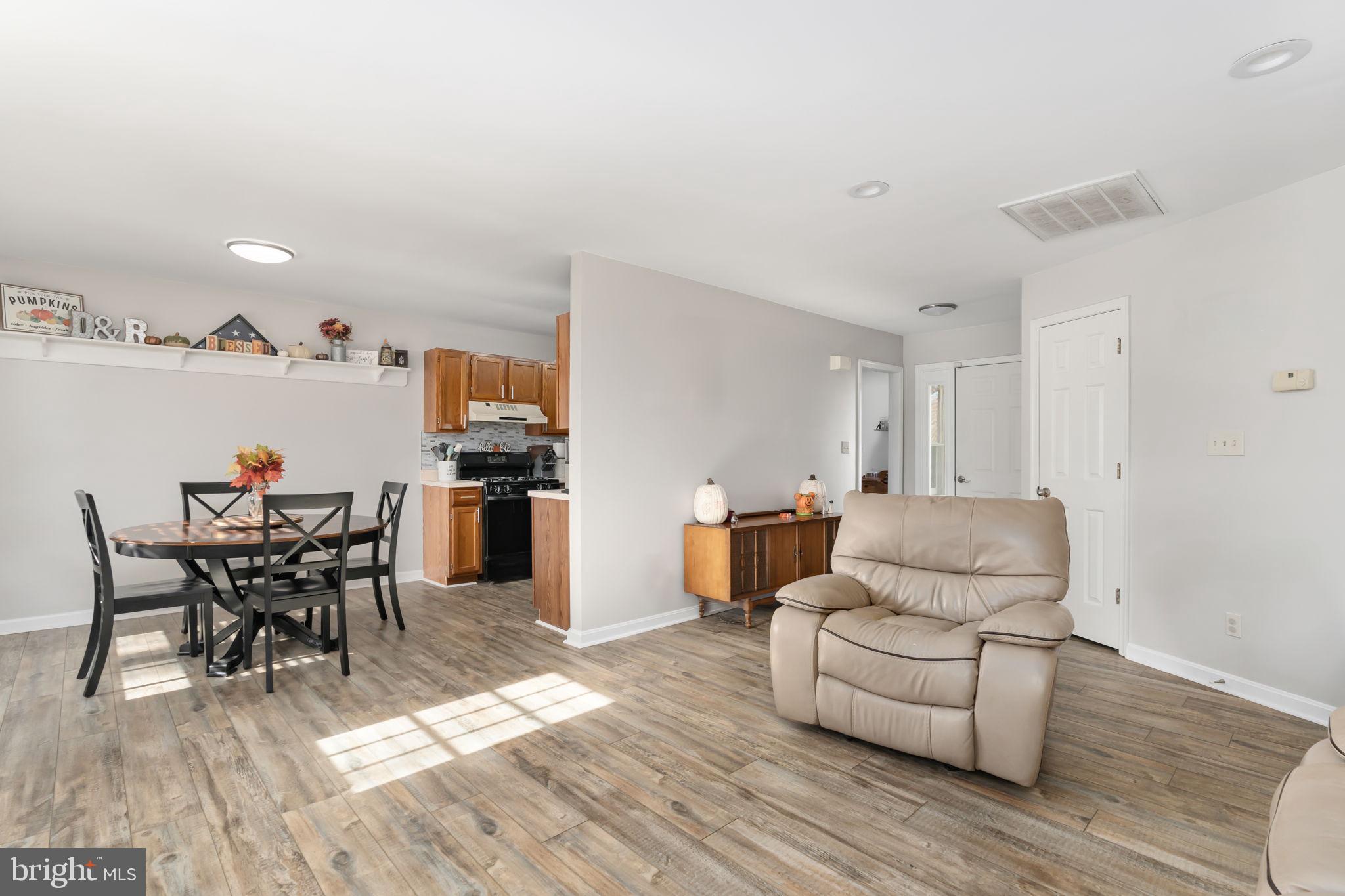 ENCHANTED WOODS - Residential