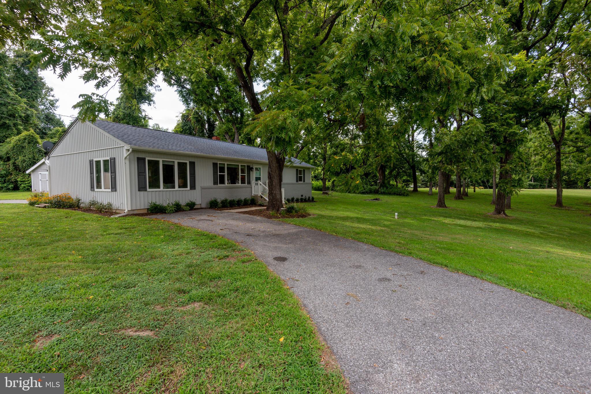 KINGSTON CREEK - Residential