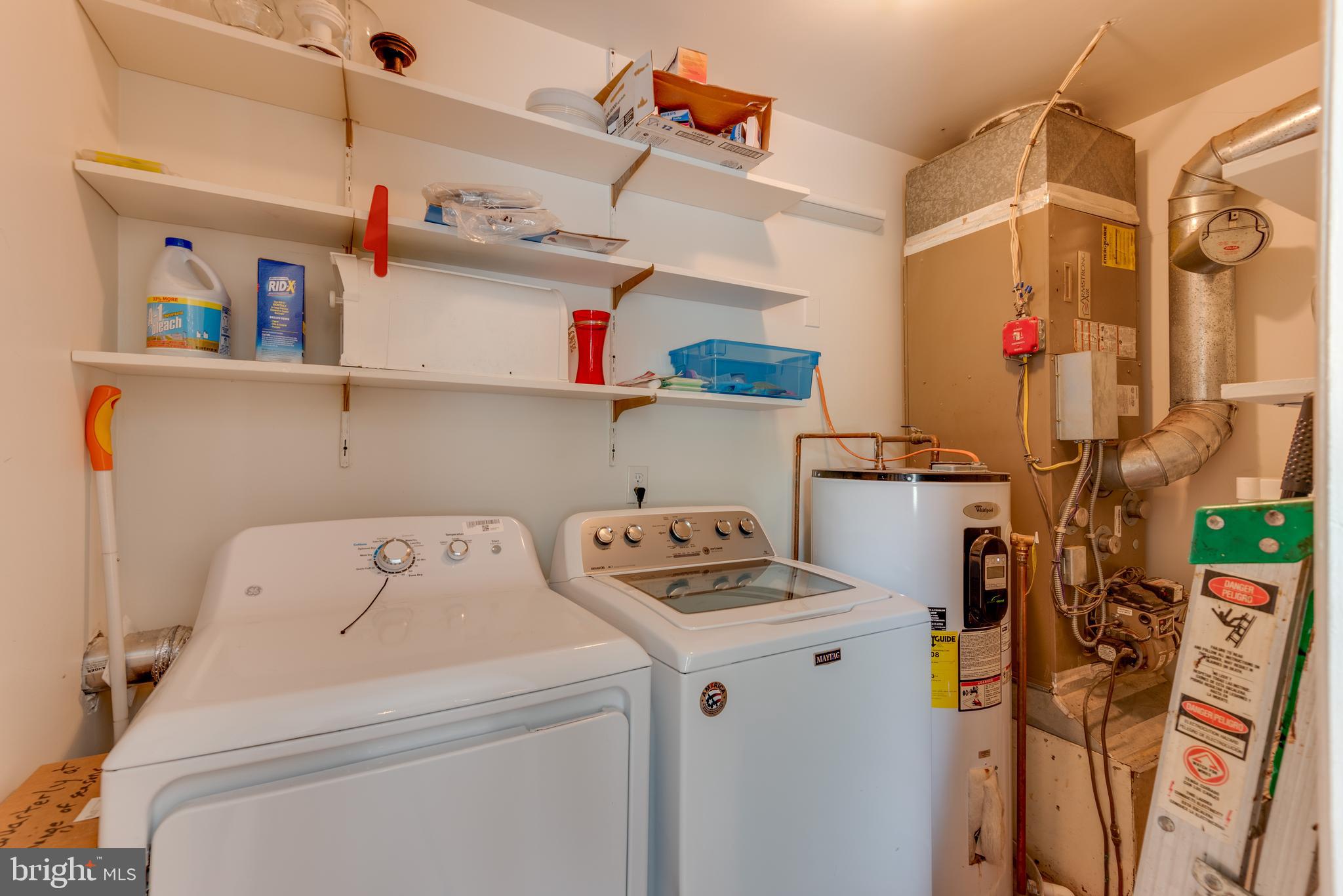 KINGSTON CREEK - Residential