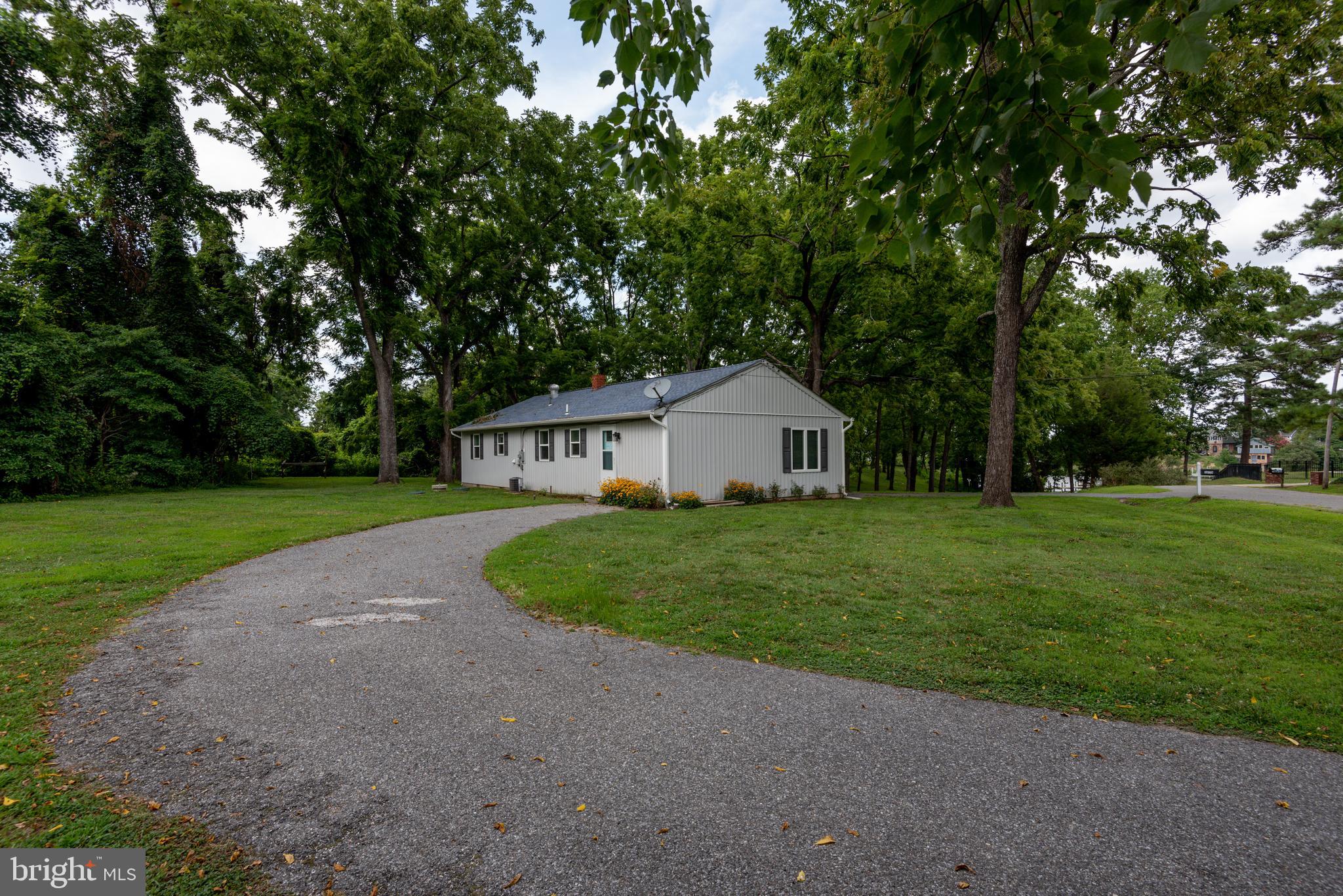 KINGSTON CREEK - Residential