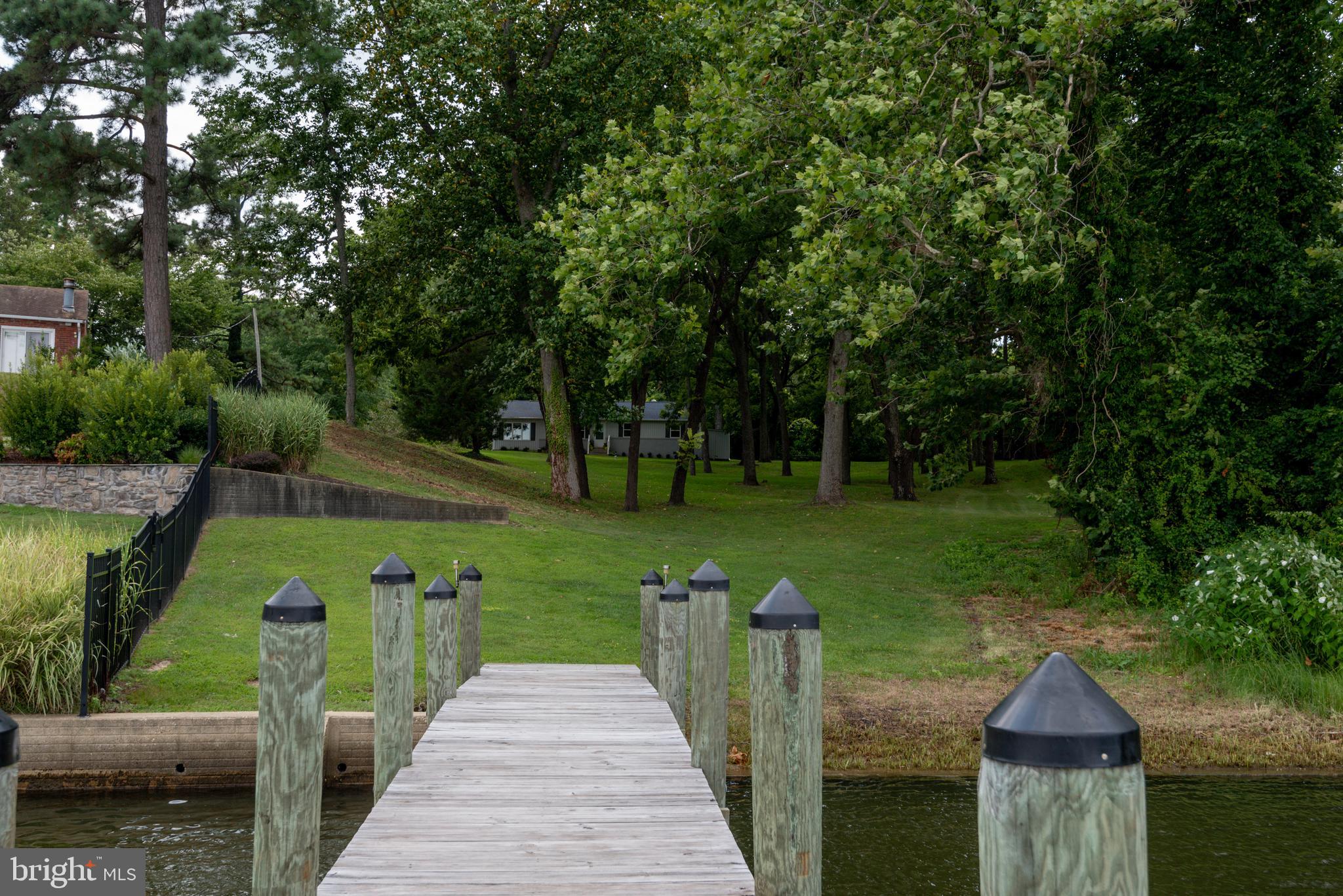 KINGSTON CREEK - Residential