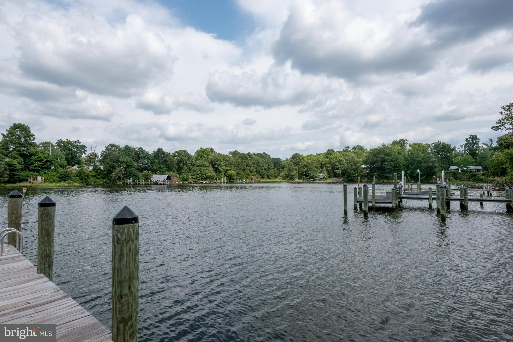 KINGSTON CREEK - Residential