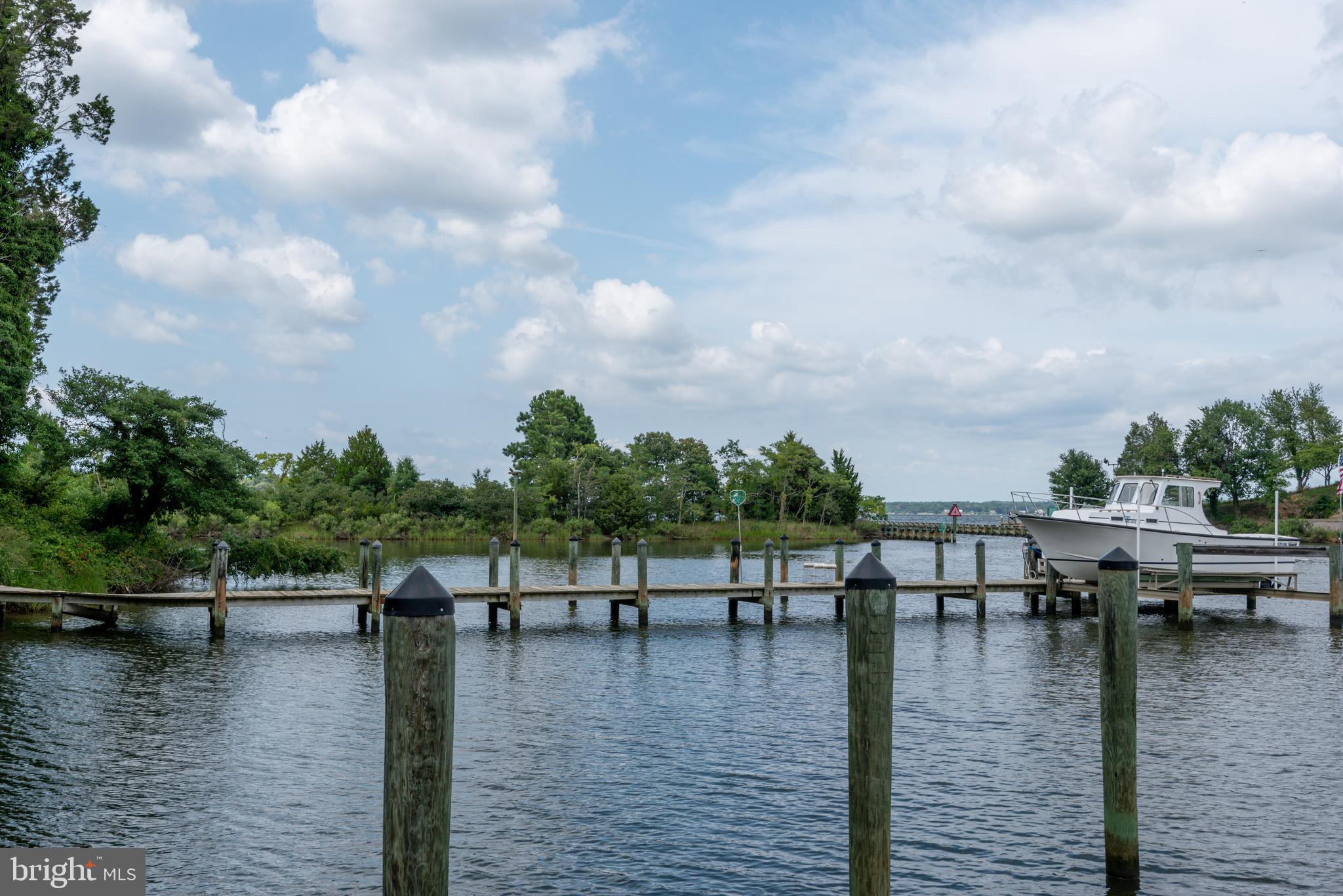 KINGSTON CREEK - Residential