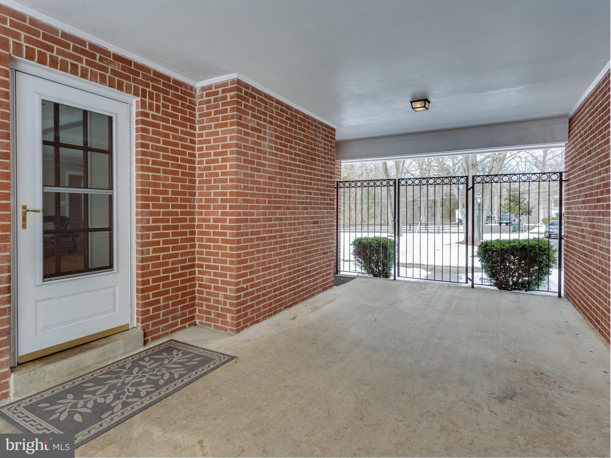 CLIFTON - Residential