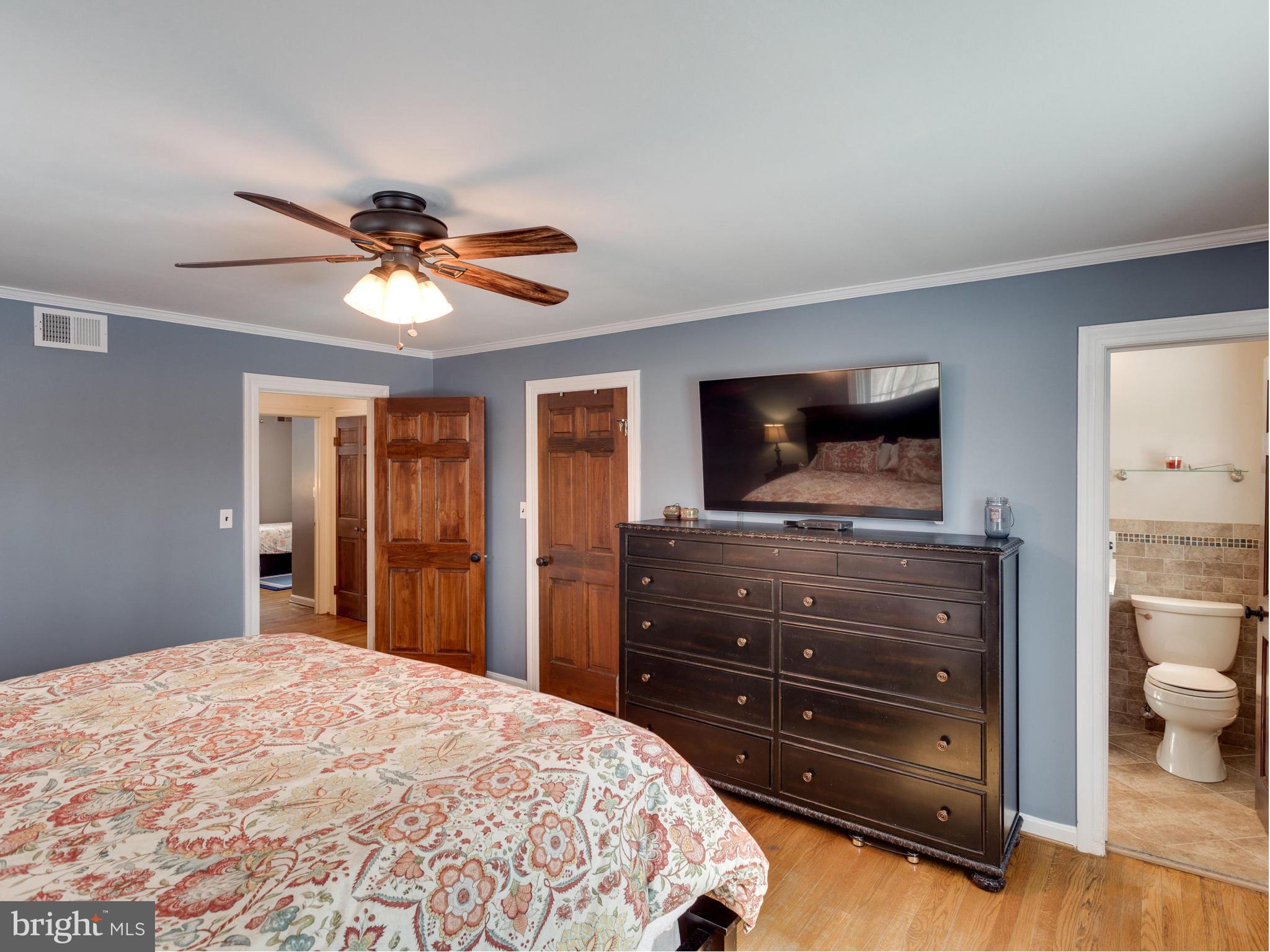 CLIFTON - Residential