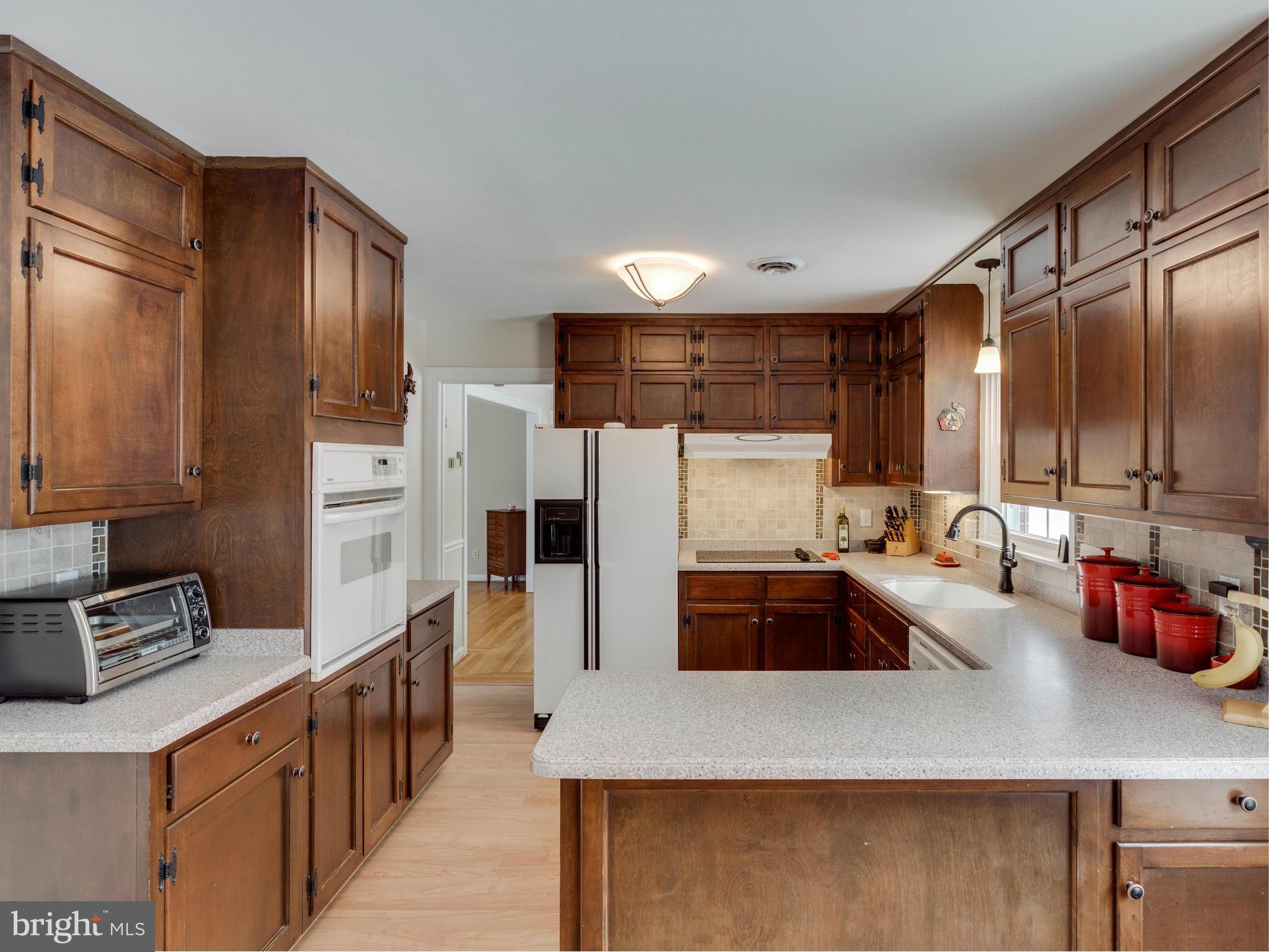 CLIFTON - Residential