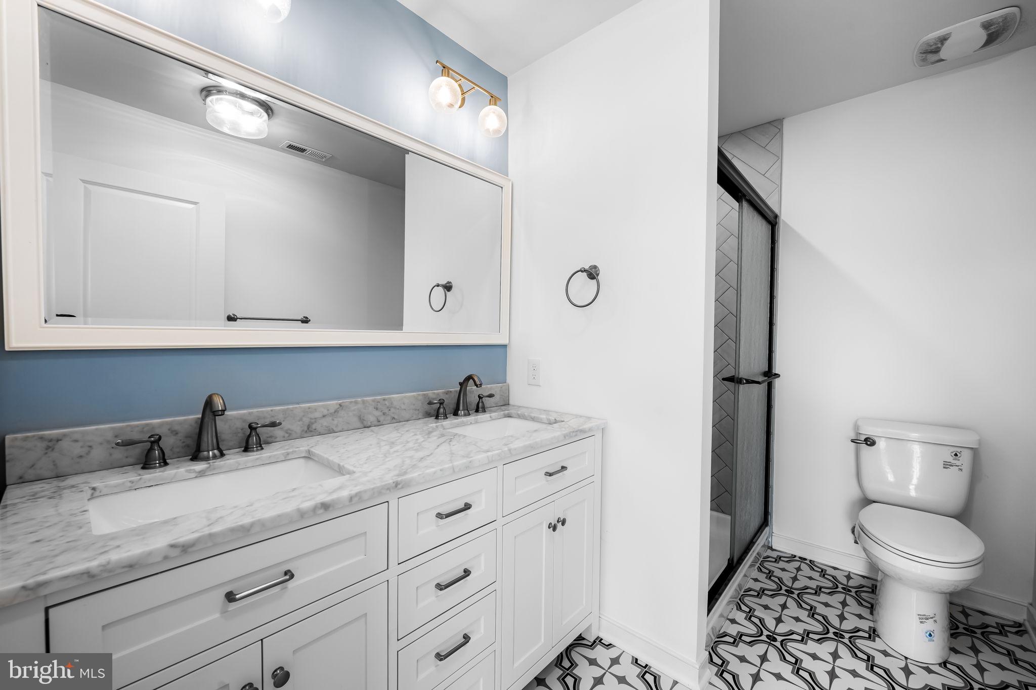 HIGHLANDTOWN - Residential