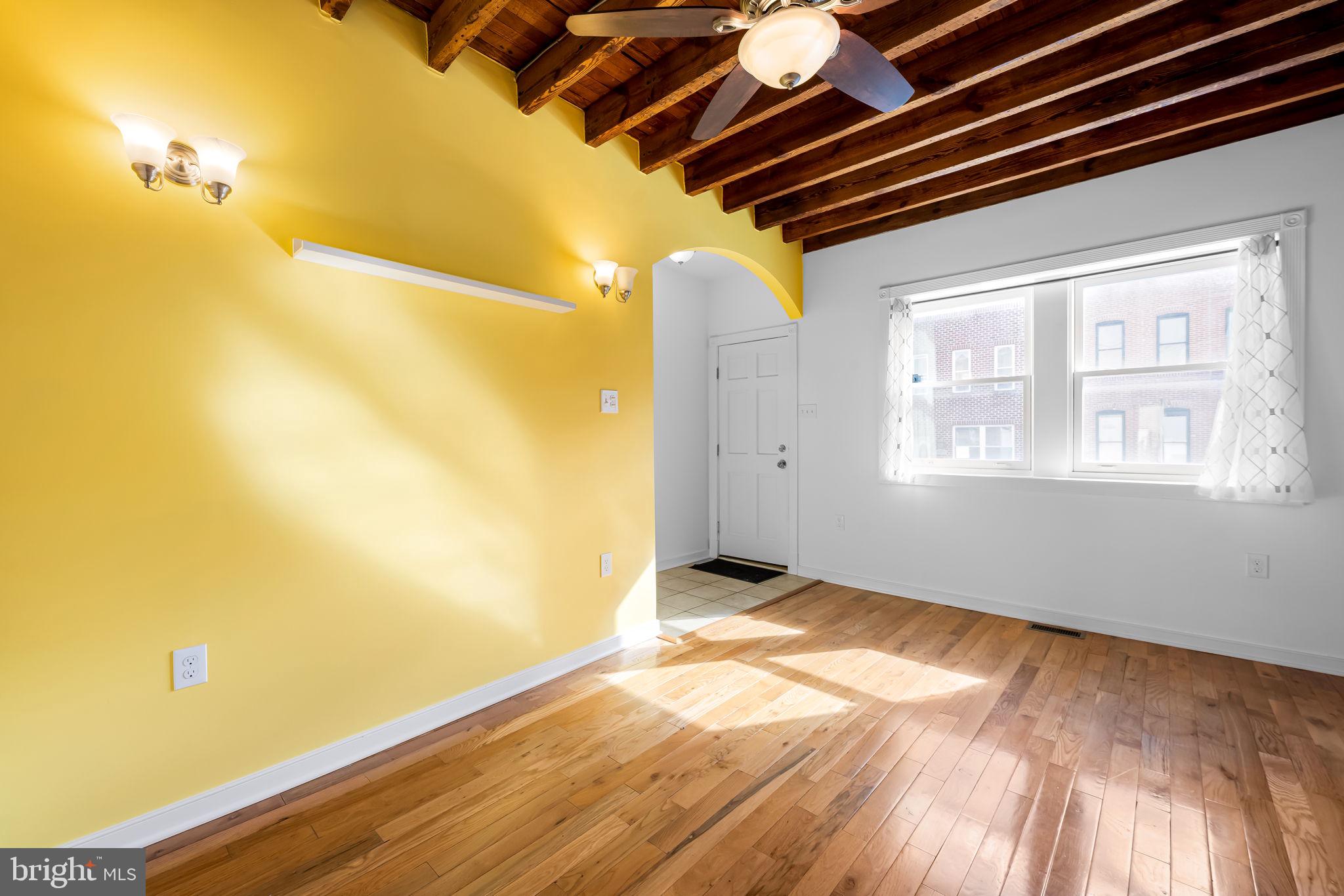 HIGHLANDTOWN - Residential