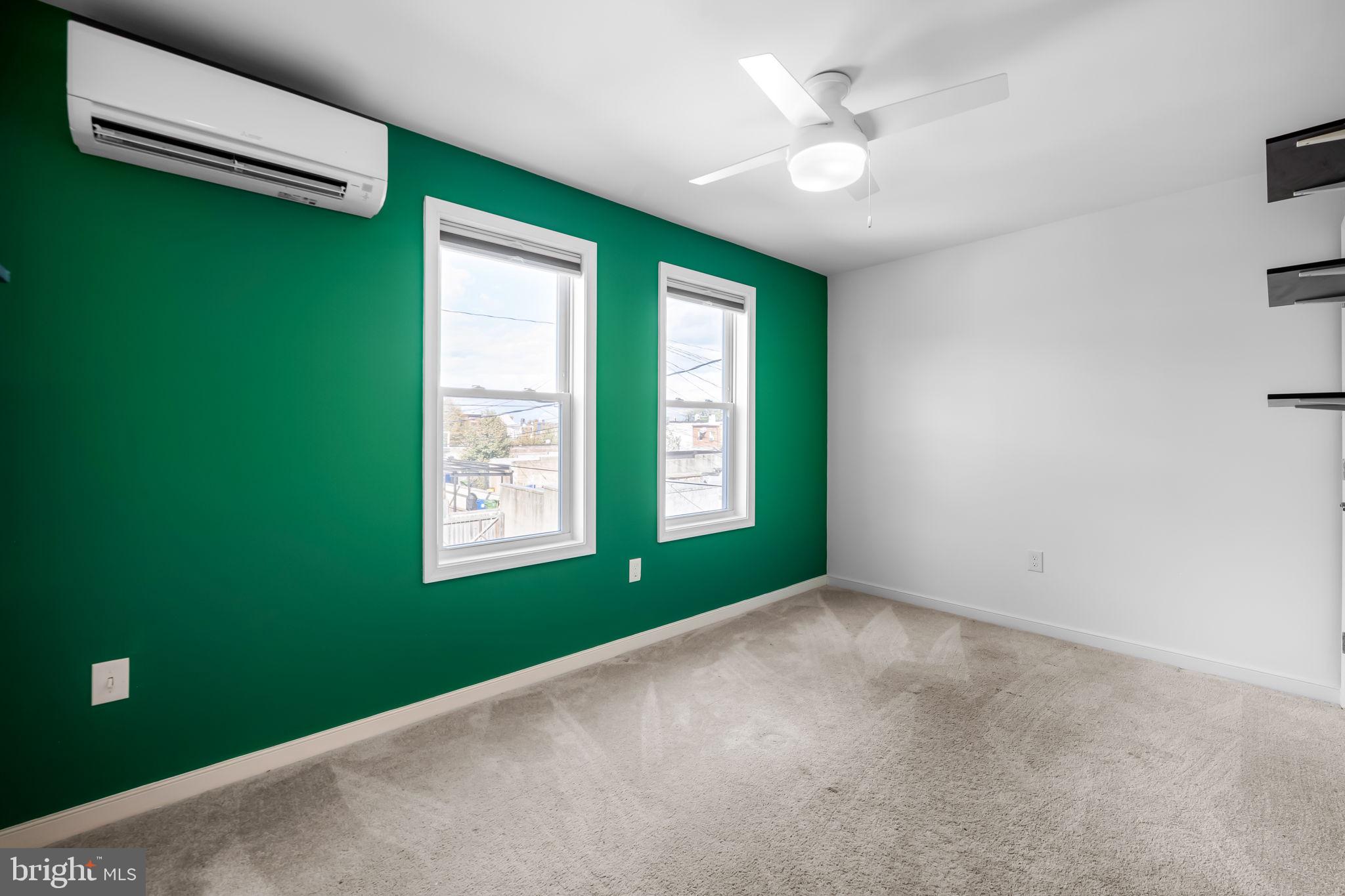 HIGHLANDTOWN - Residential