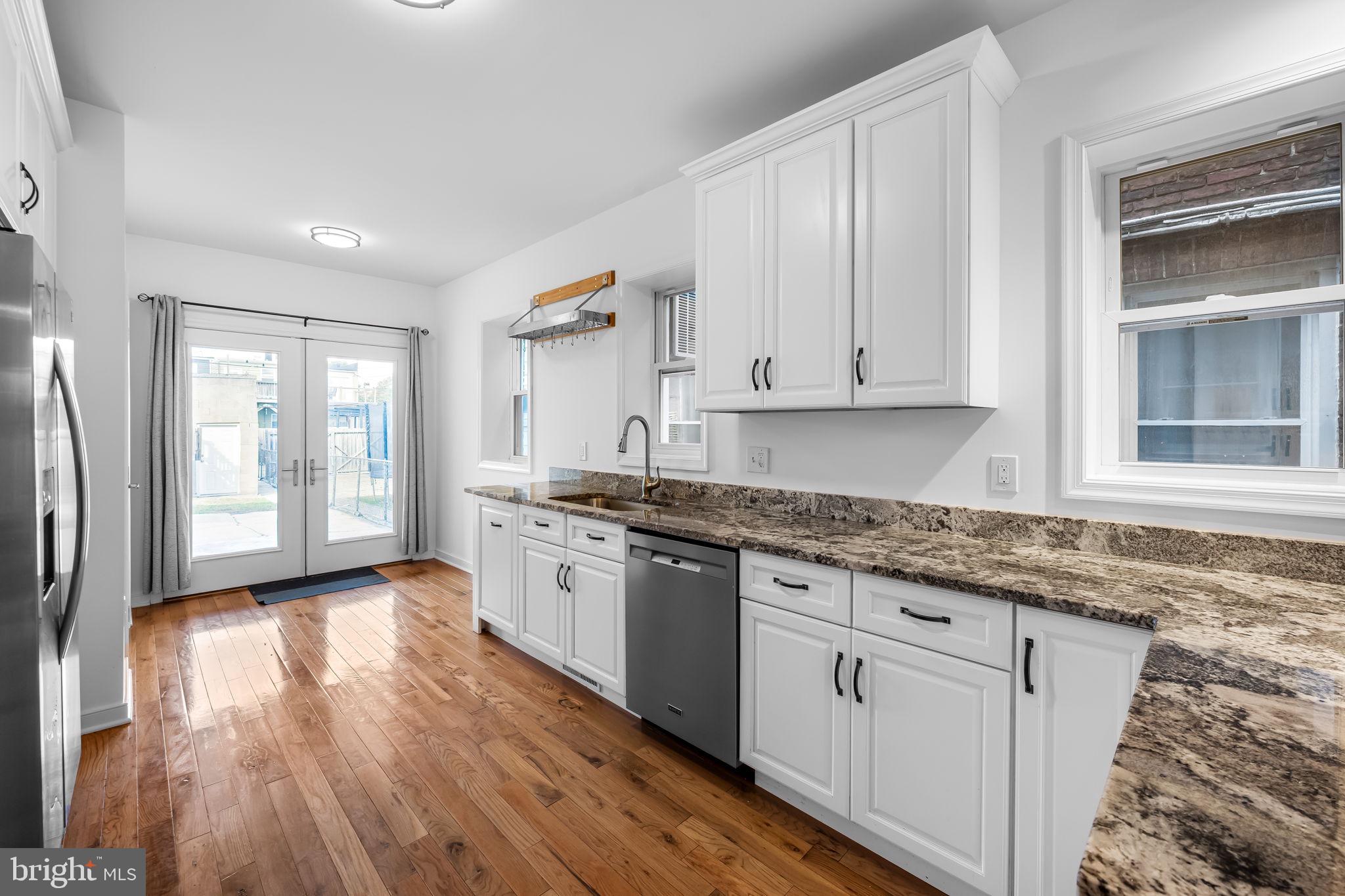 HIGHLANDTOWN - Residential