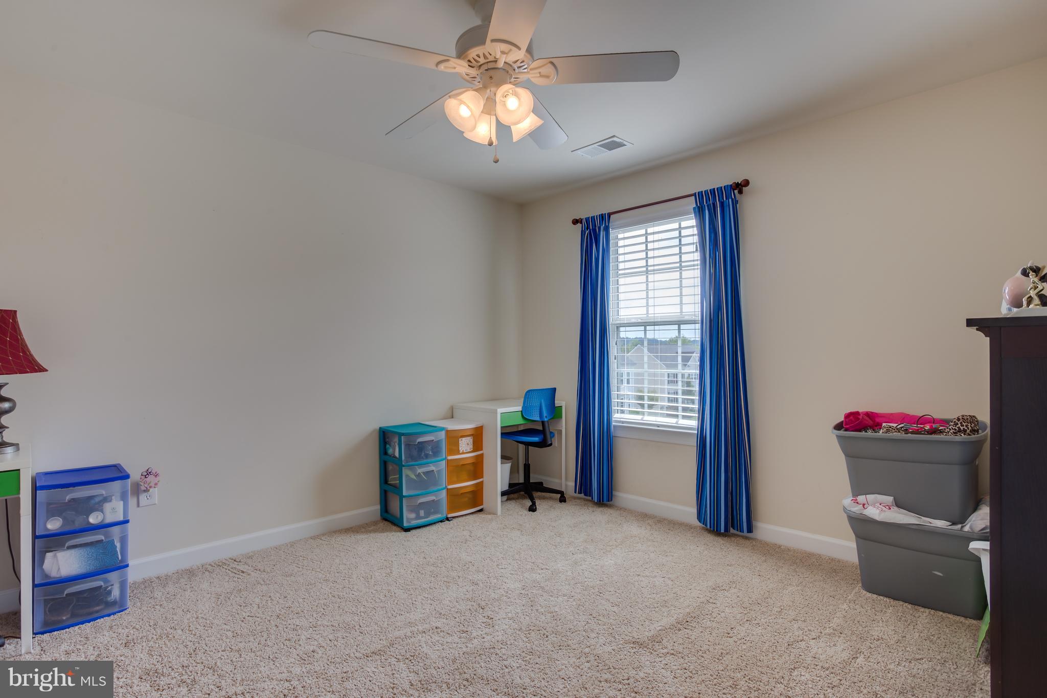 HILLS OF AQUIA - Residential