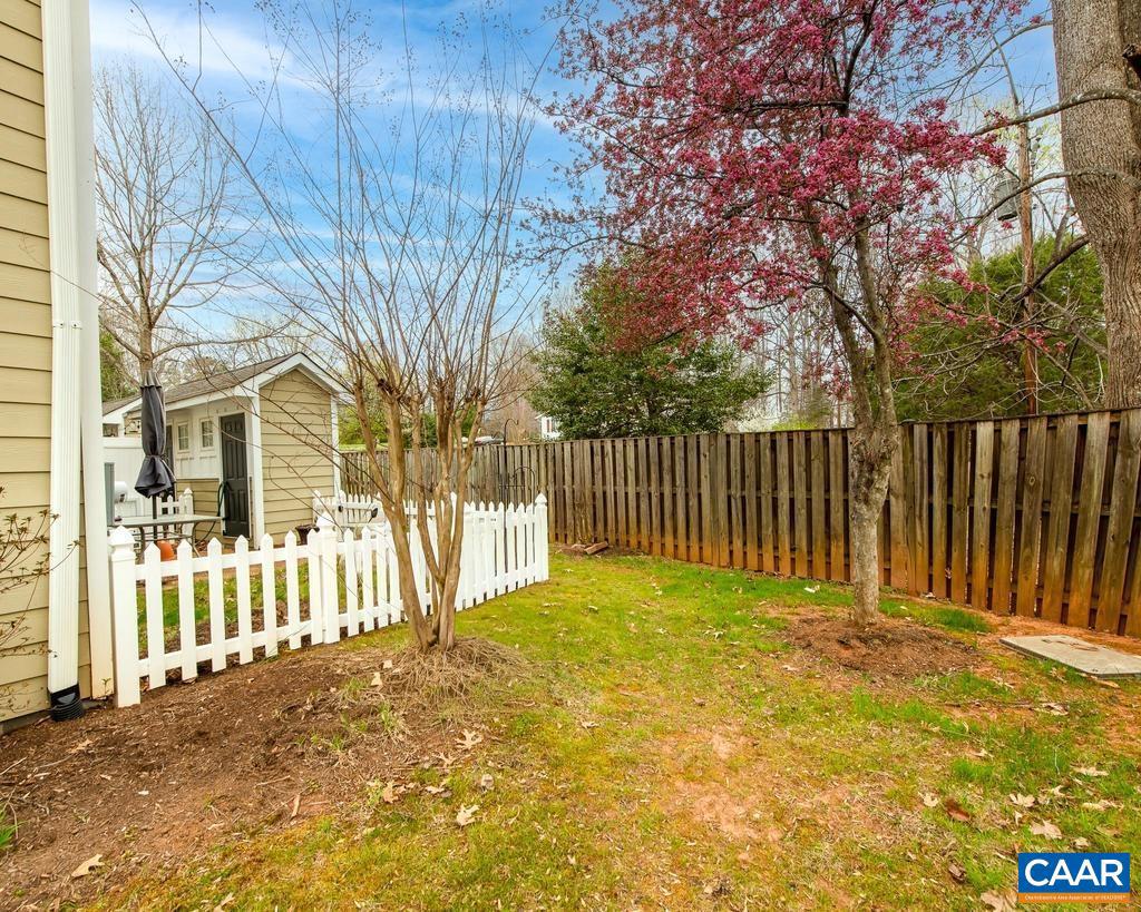 CLOVER LAWN VILLAGE - Residential