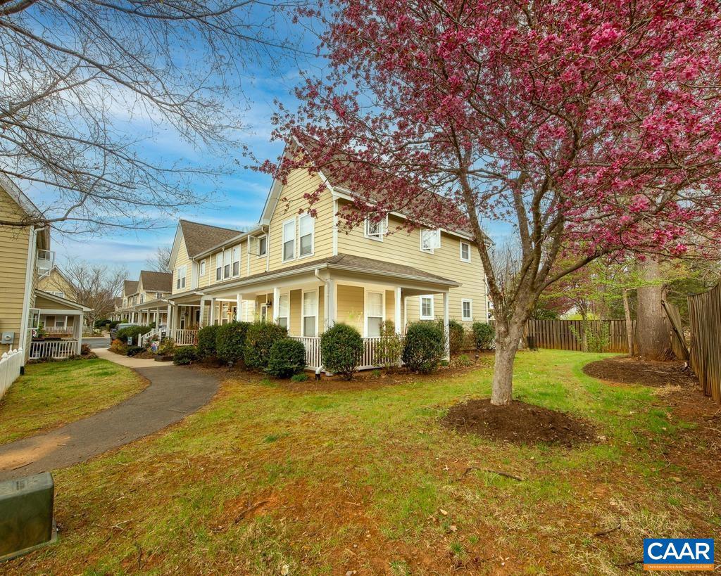 CLOVER LAWN VILLAGE - Residential