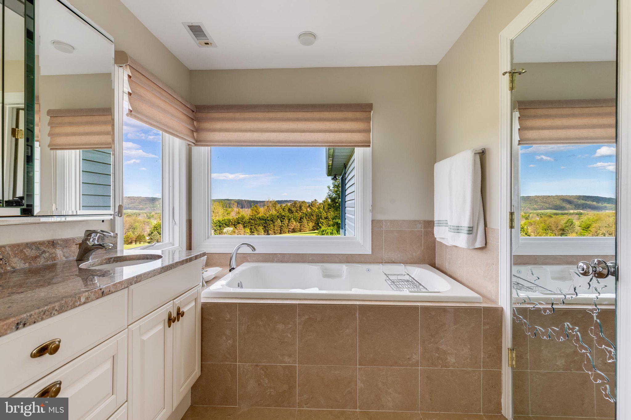 DUNTHORPE FARMS - Residential