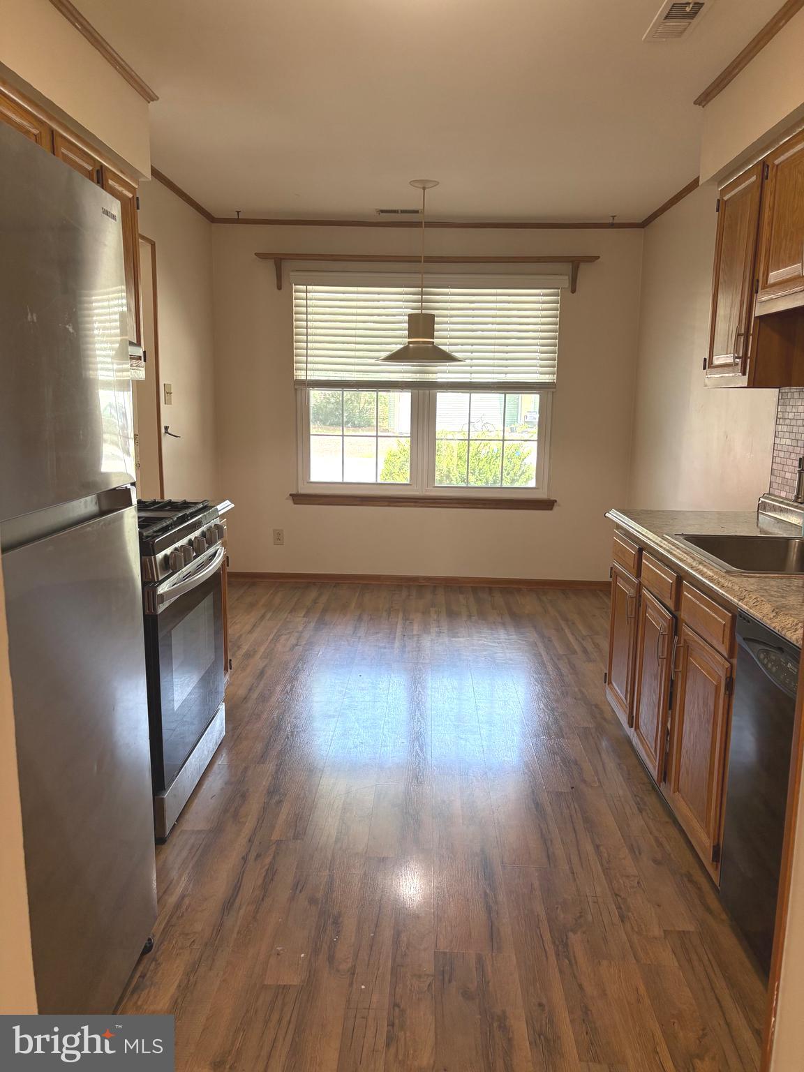 8 PARTRIDGE COURT