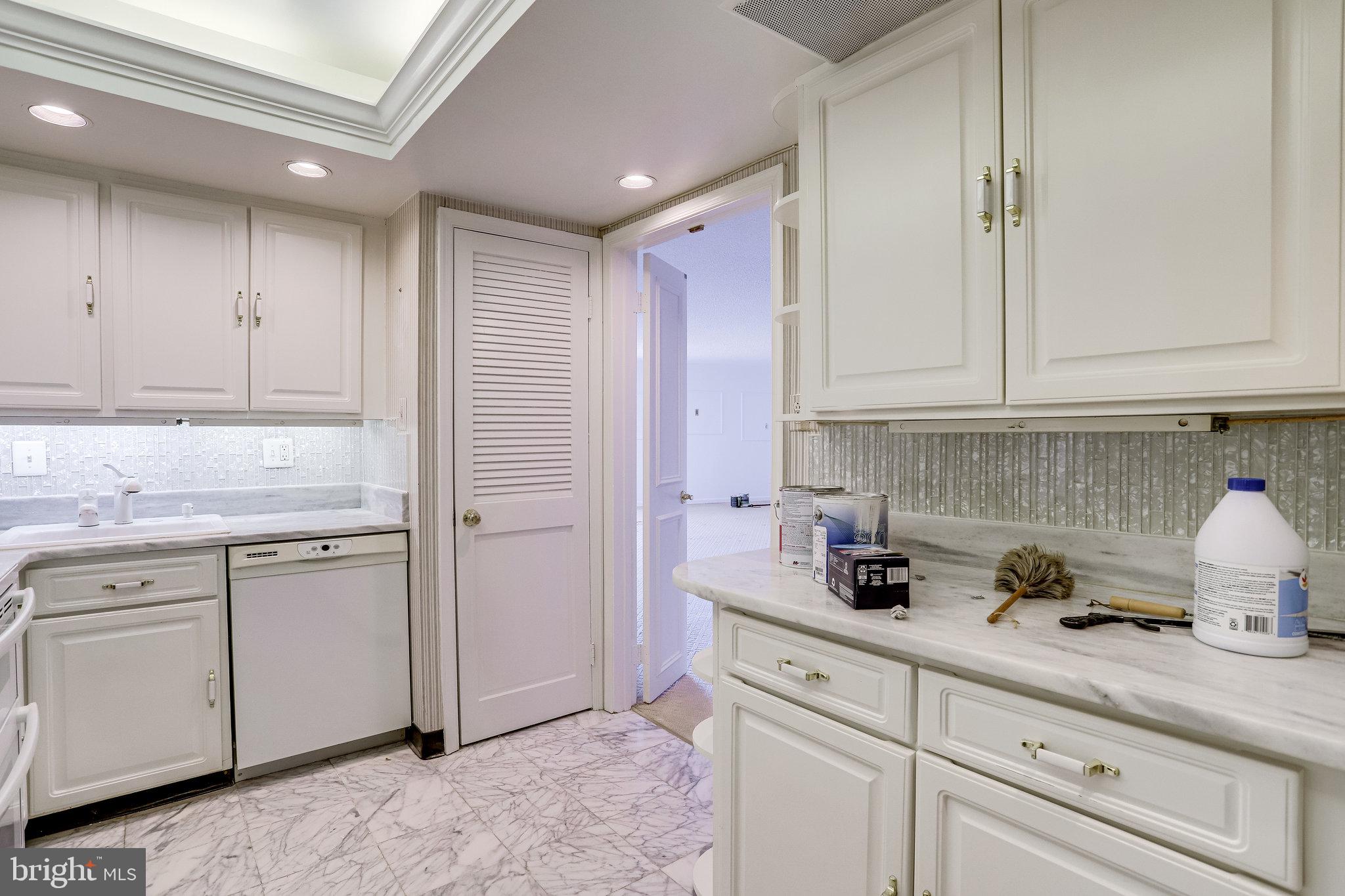 THE REPRESENTATIVE - Residential