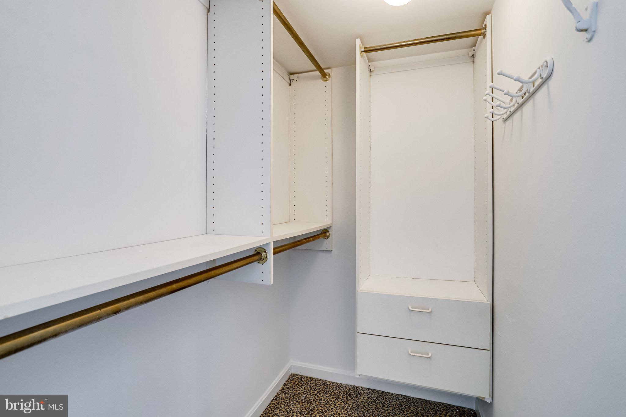 THE REPRESENTATIVE - Residential