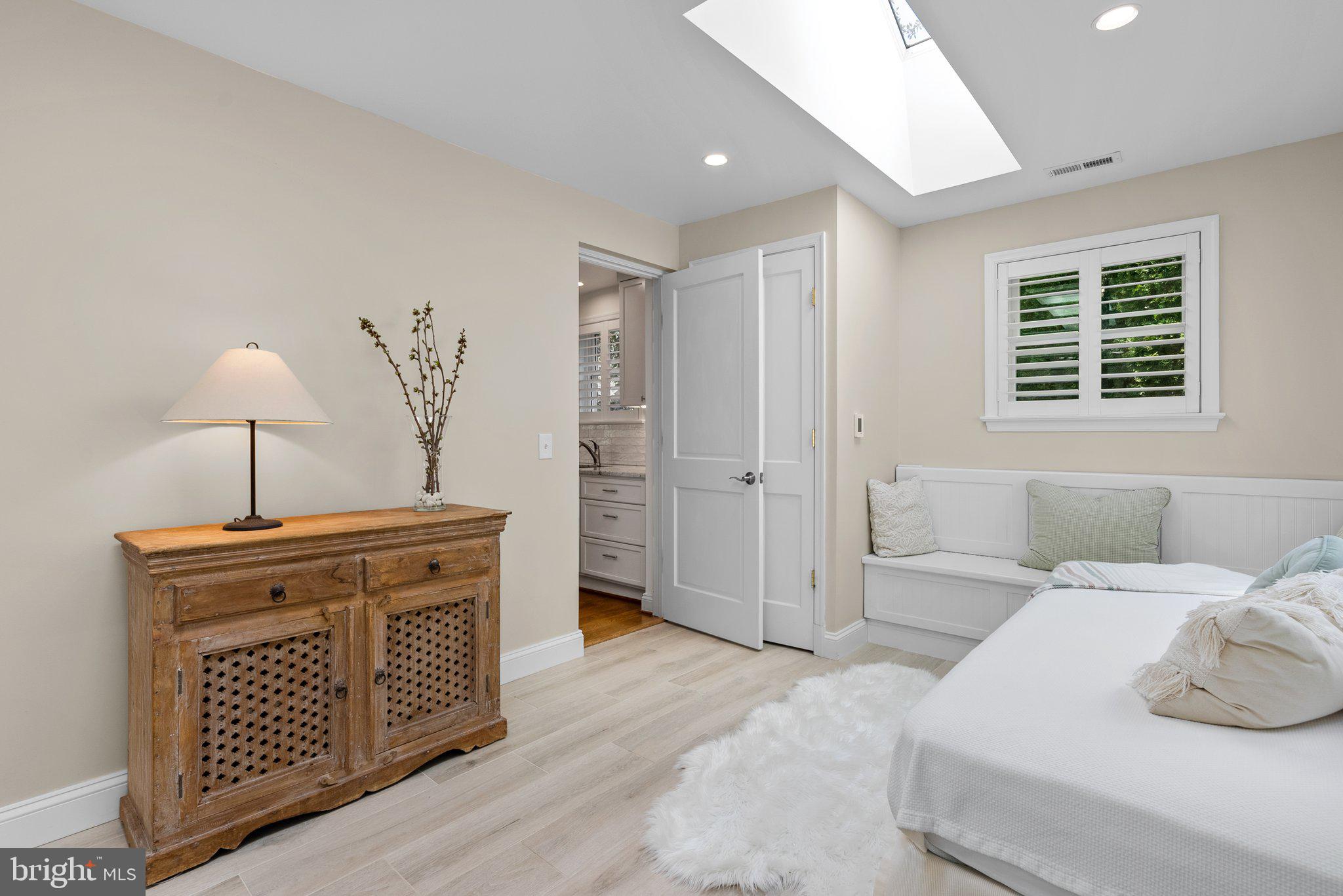 INDIAN SPRING VILLAGE - Residential