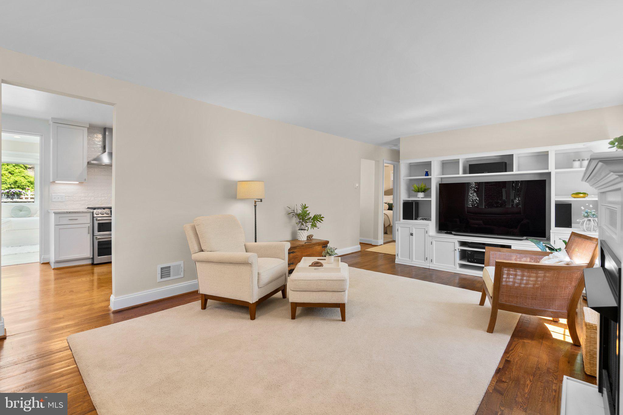 INDIAN SPRING VILLAGE - Residential