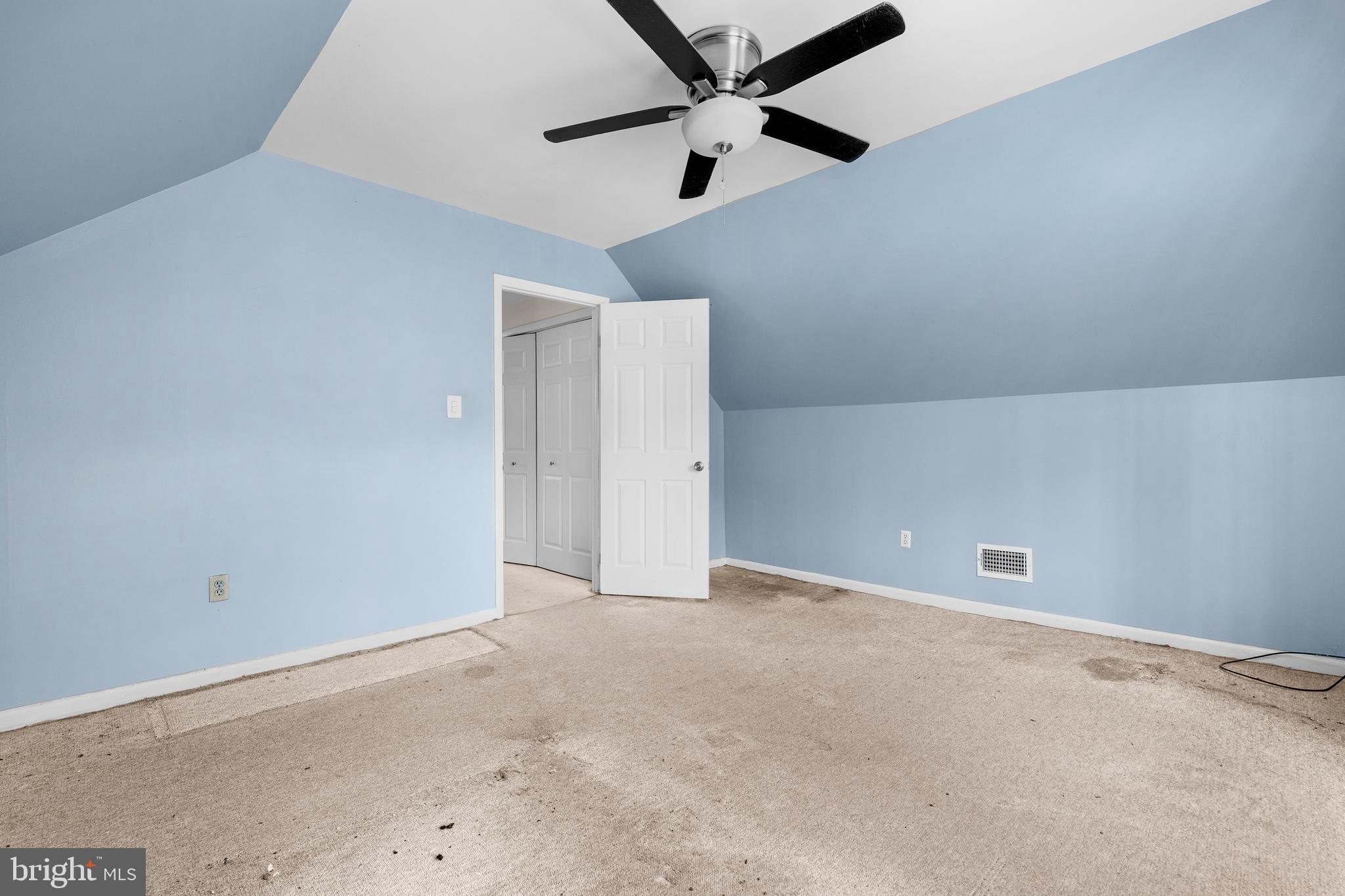 UNIONTOWN - Residential