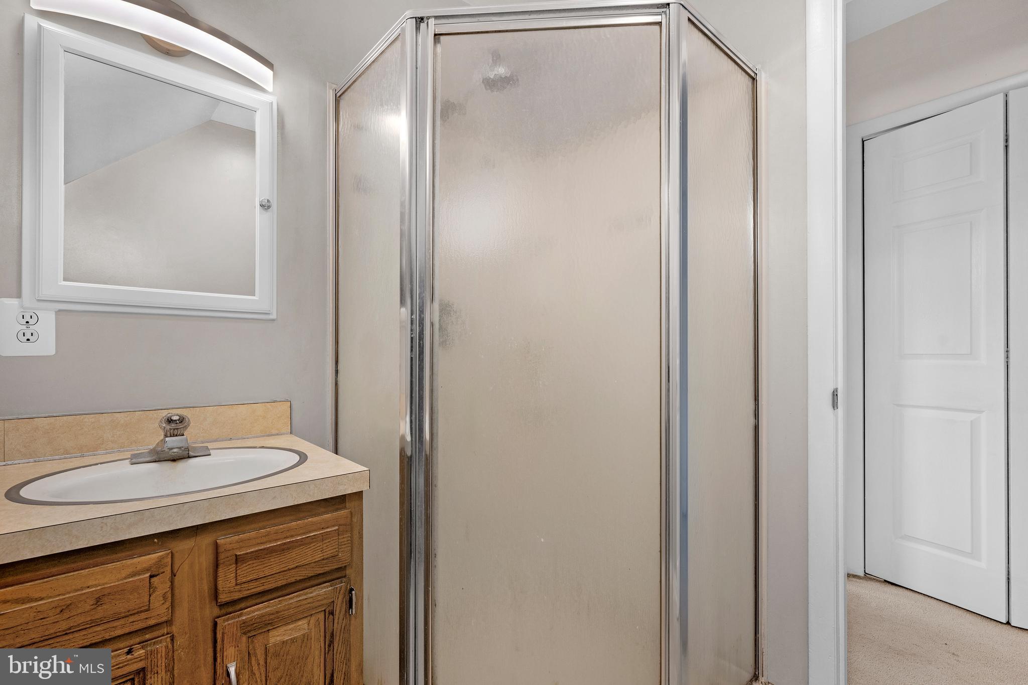 UNIONTOWN - Residential