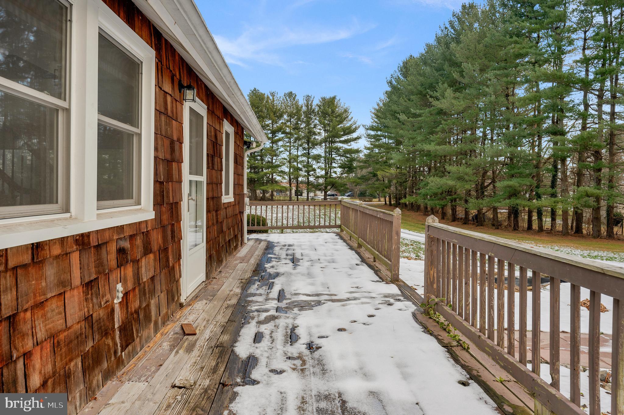 UNIONTOWN - Residential