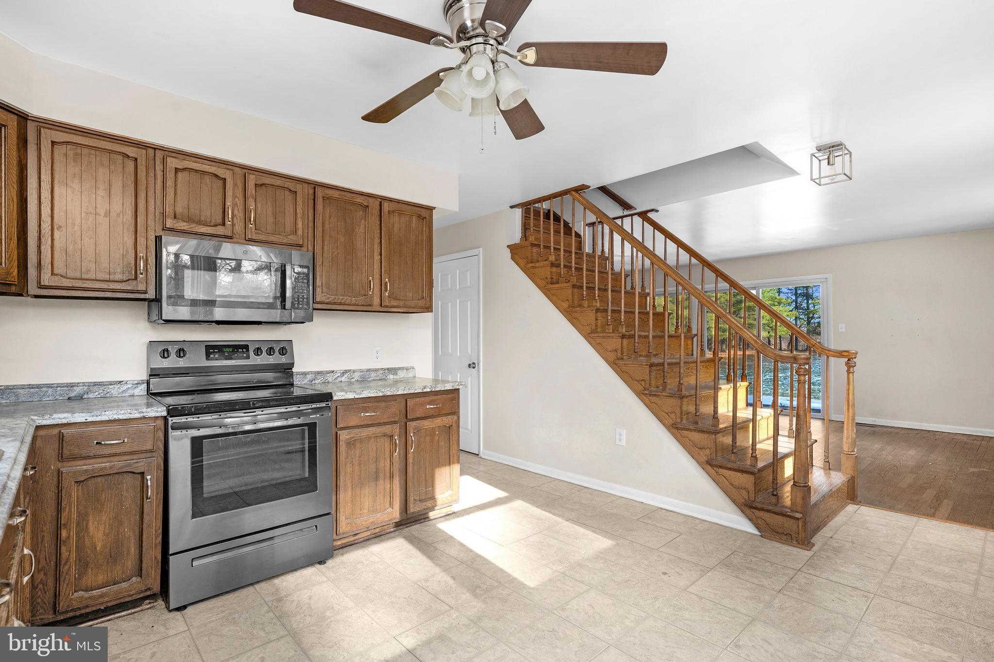 UNIONTOWN - Residential