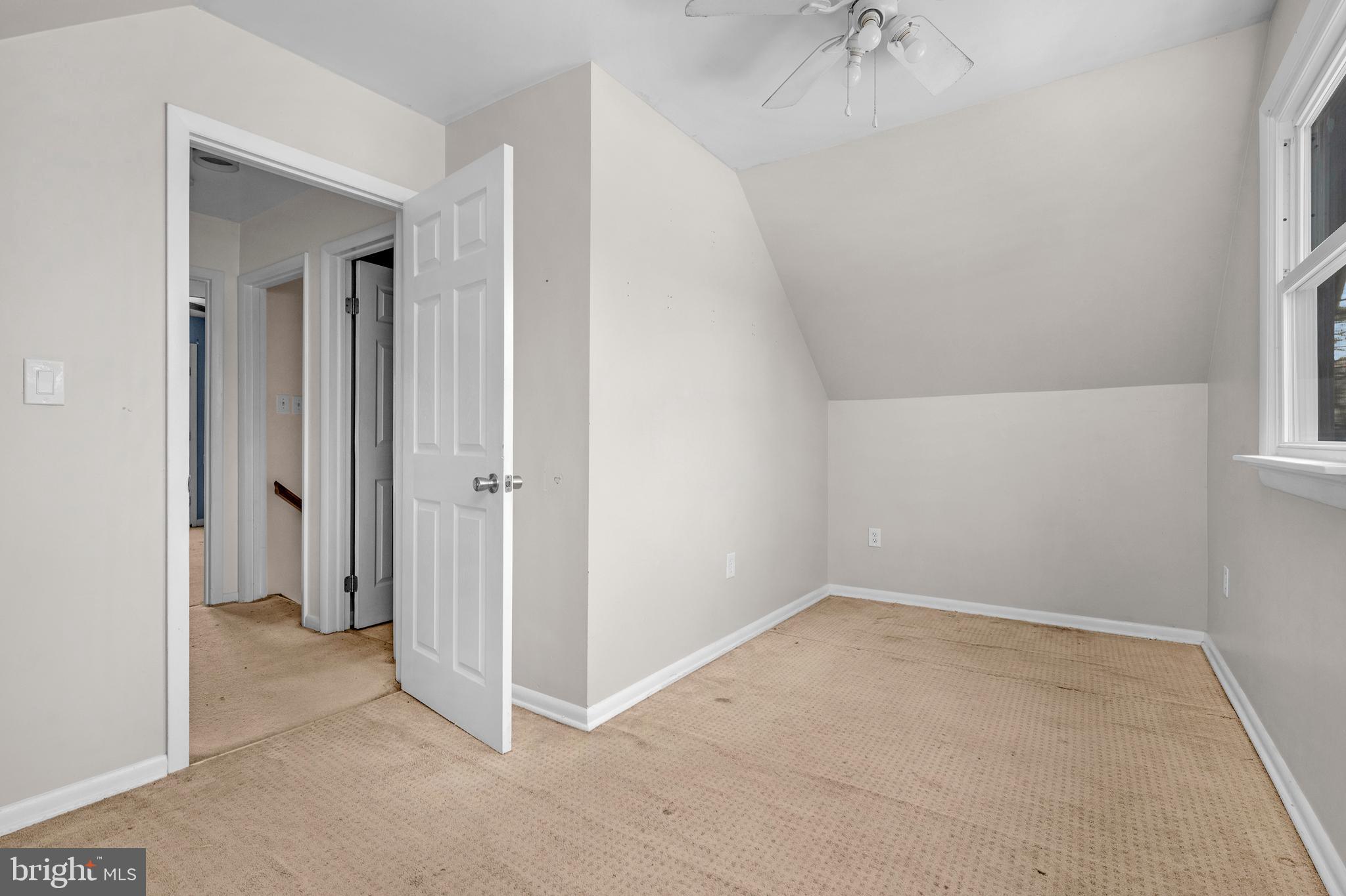 UNIONTOWN - Residential