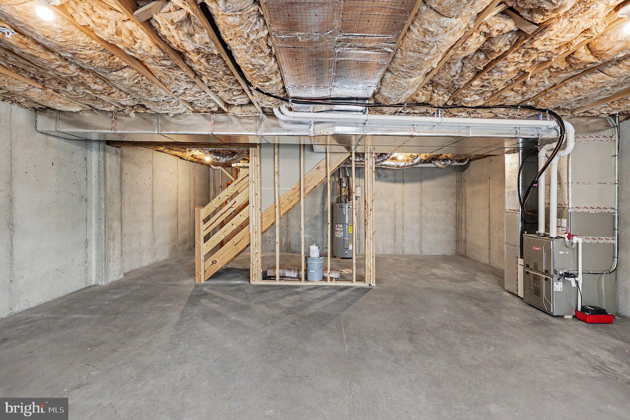 WOODLAND HILLS - Residential